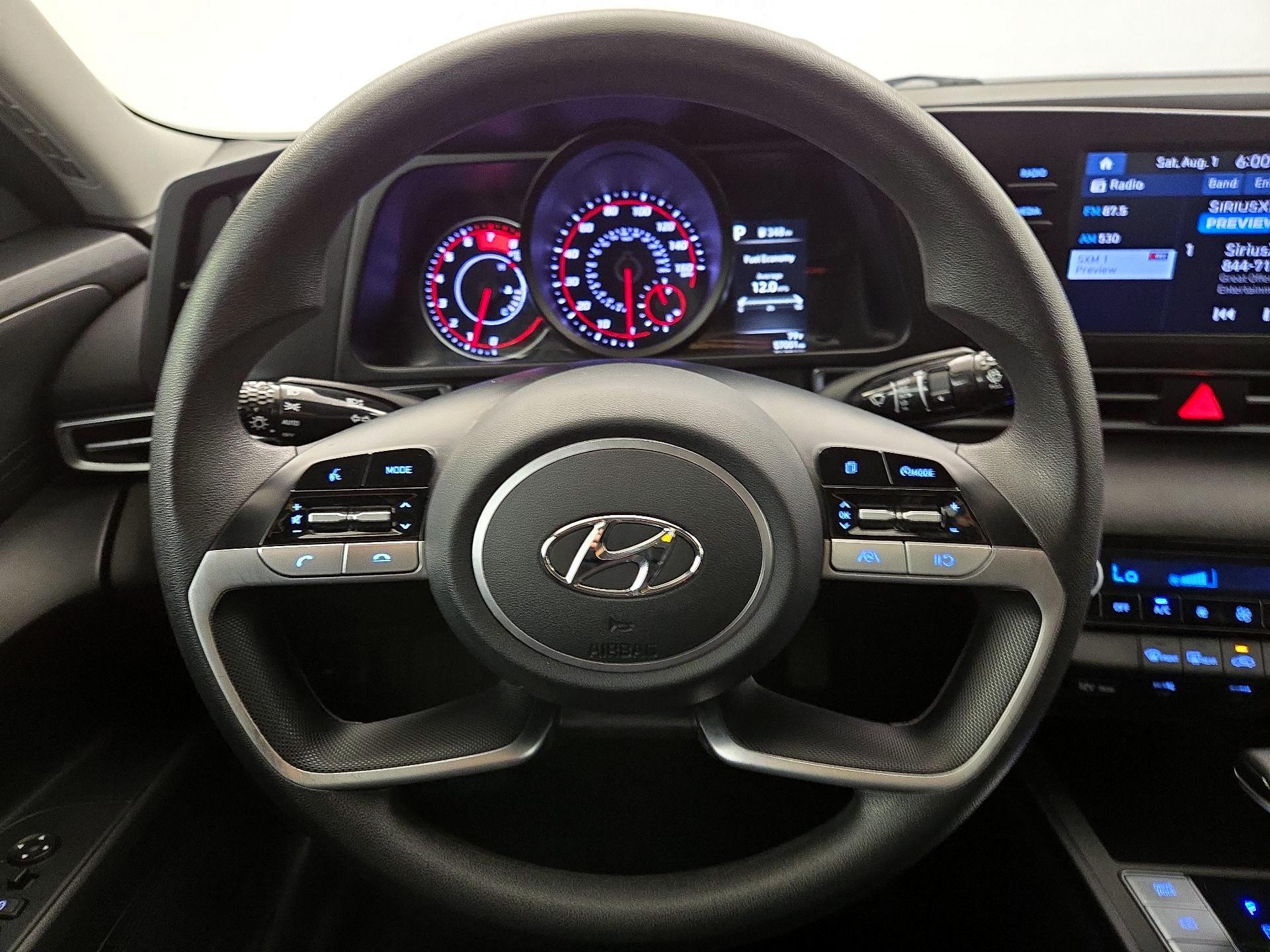 Thumbnail: 2023 Hyundai Elantra - 10