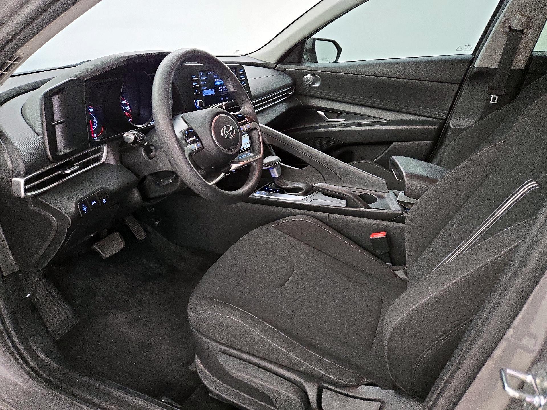 Thumbnail: 2023 Hyundai Elantra - 11