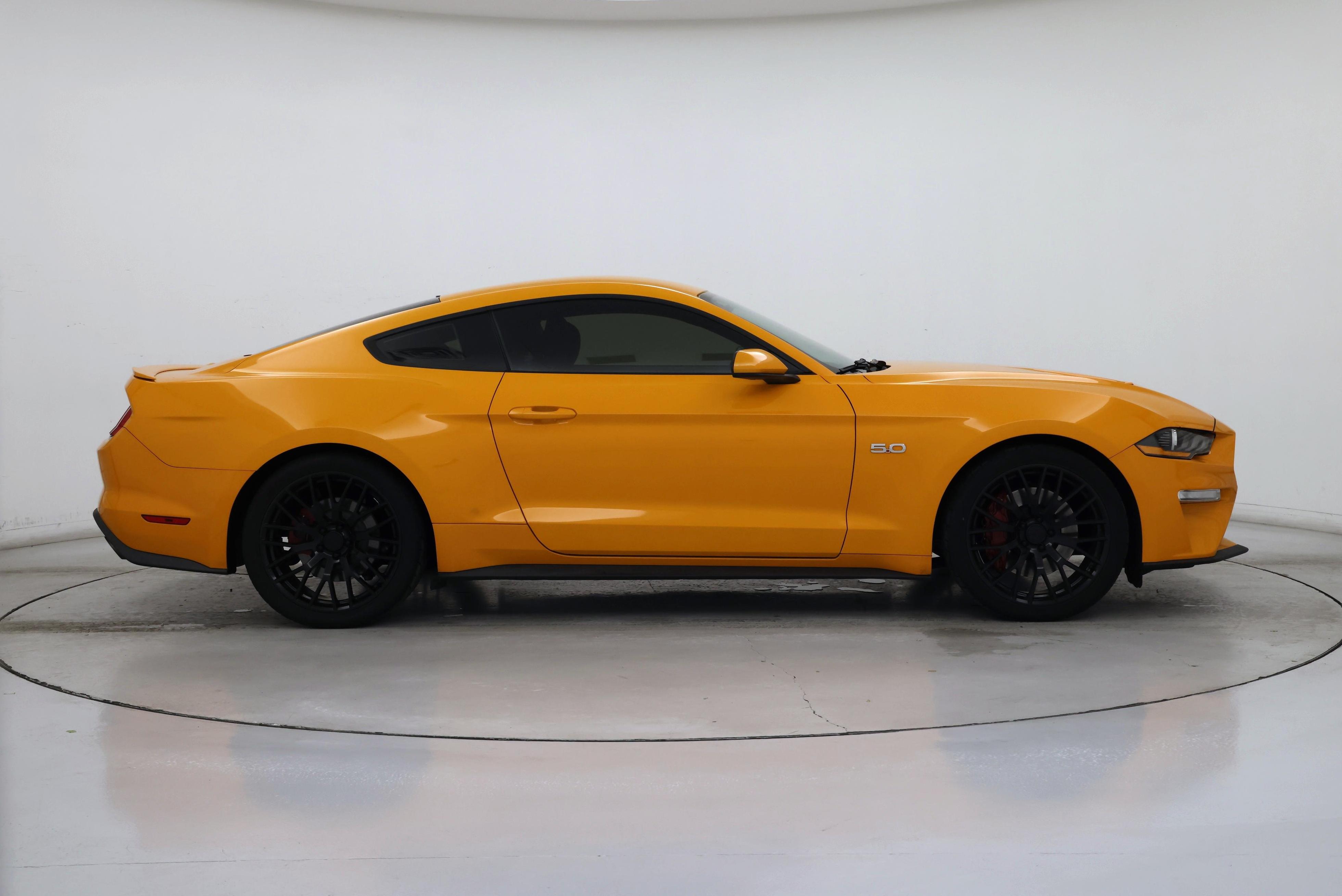 Thumbnail: 2018 Ford Mustang - 7