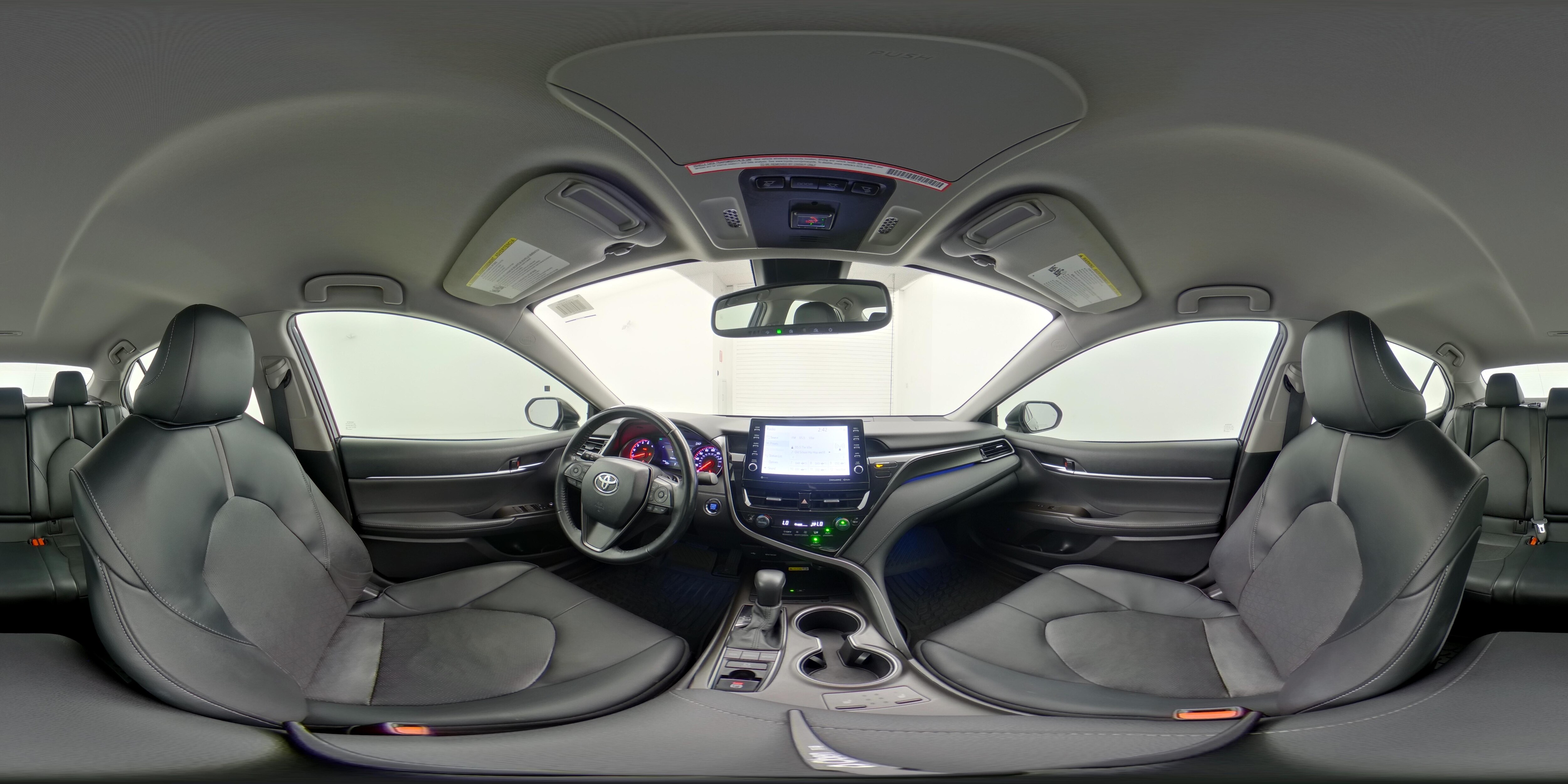 2022 Toyota Camry XSE - Photo 15