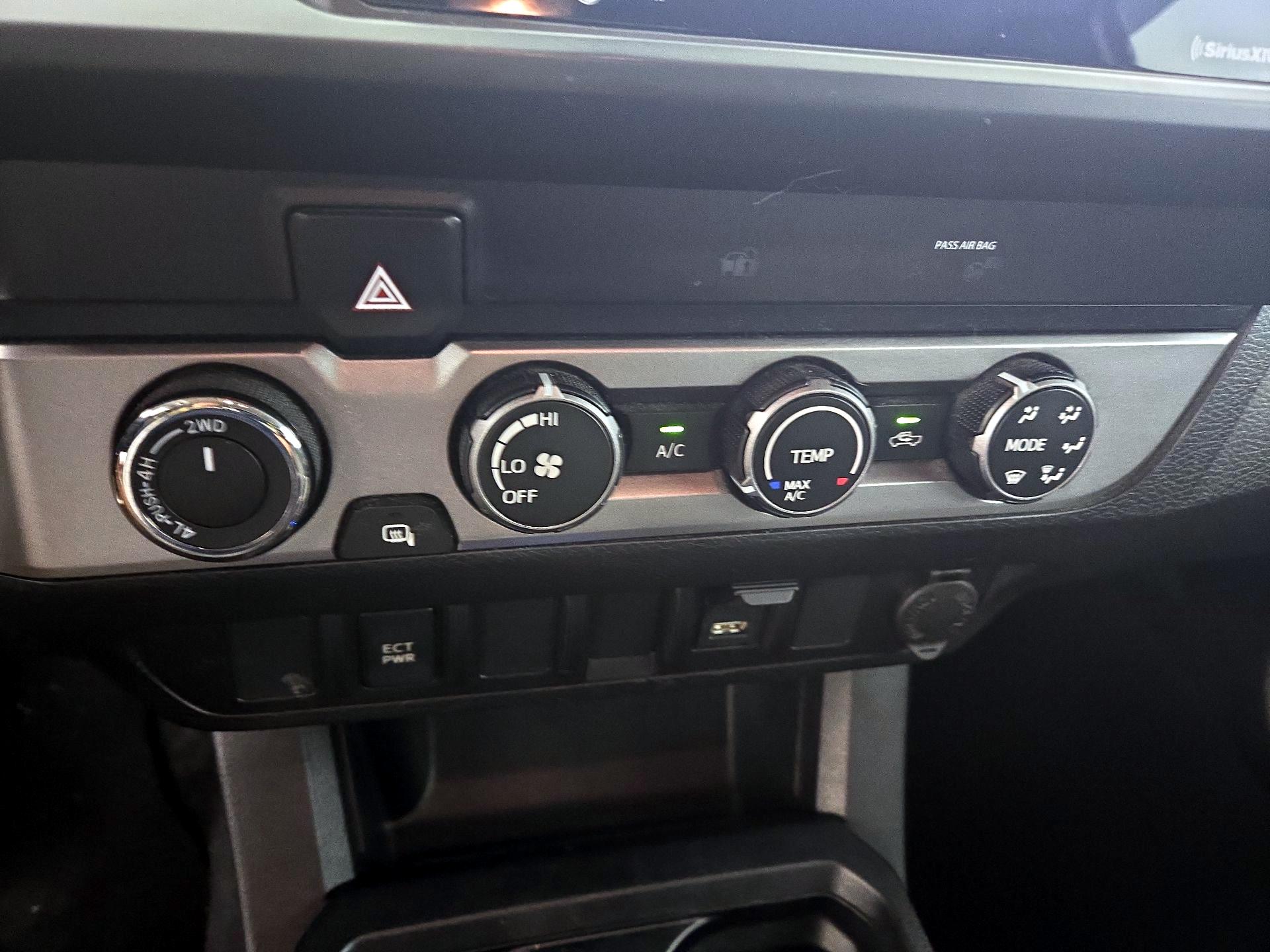 Thumbnail: 2021 Toyota Tacoma - 16