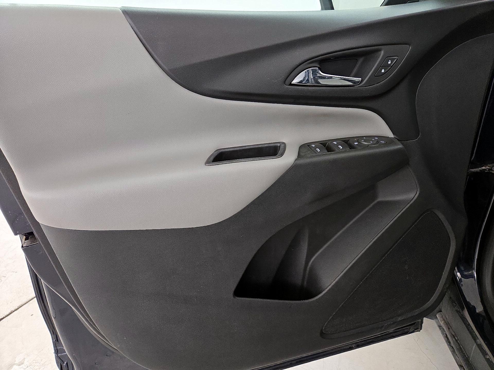 Thumbnail: 2020 Chevrolet Equinox - 12