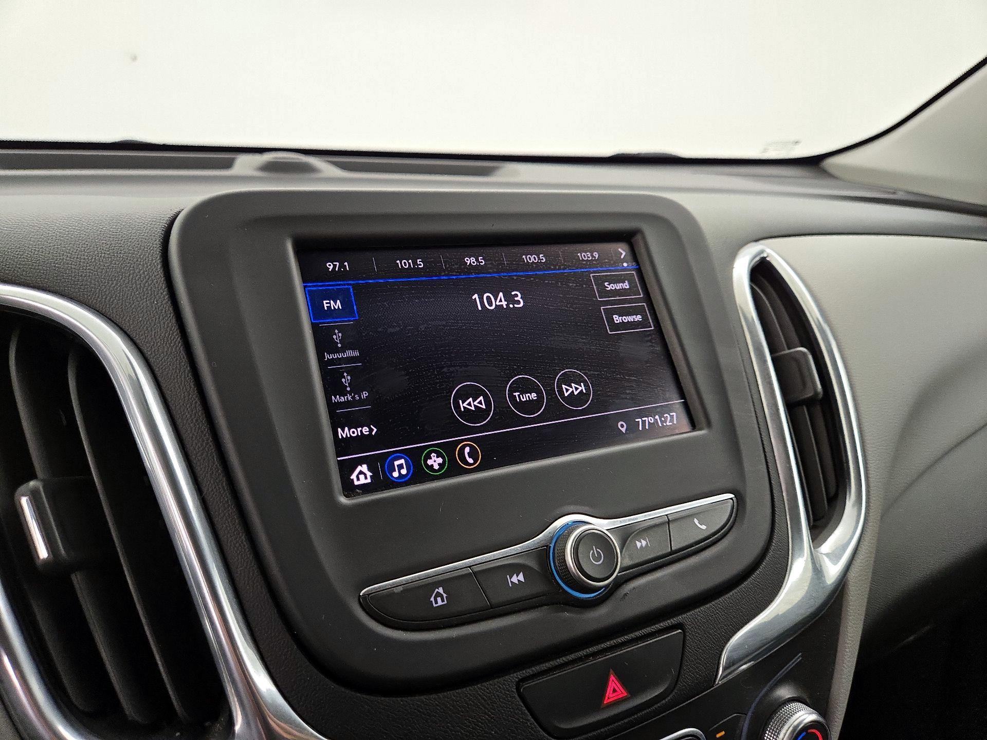 Thumbnail: 2020 Chevrolet Equinox - 15