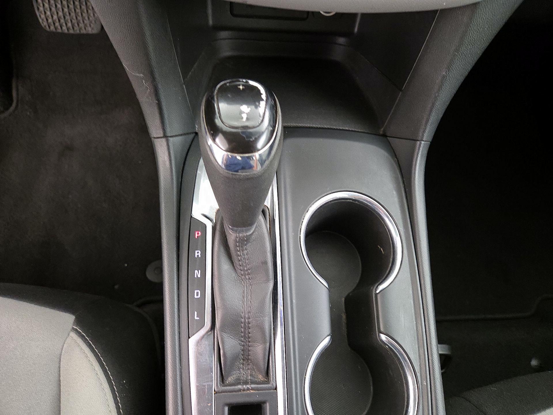 Thumbnail: 2020 Chevrolet Equinox - 17