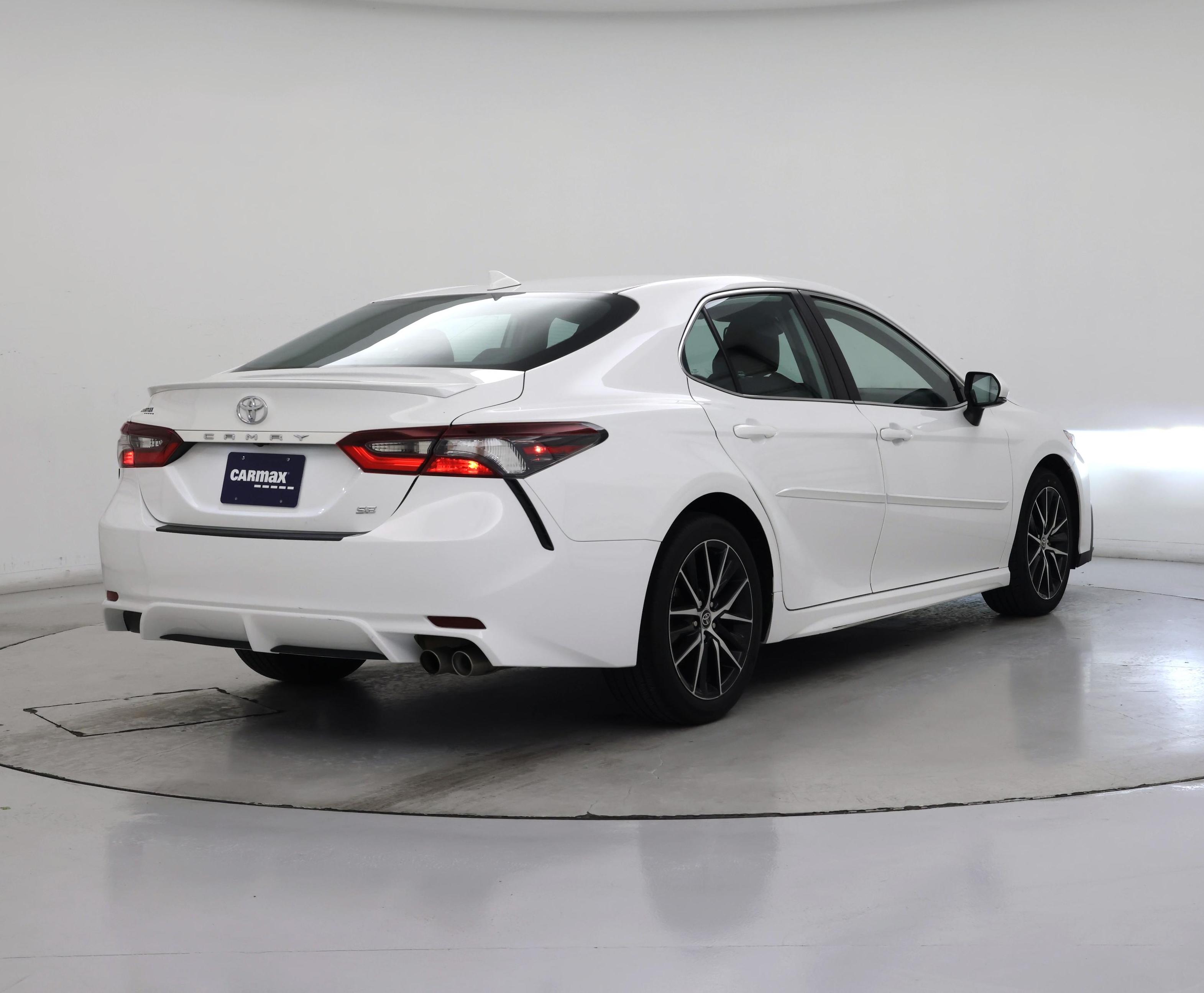 Thumbnail: 2023 Toyota Camry - 8
