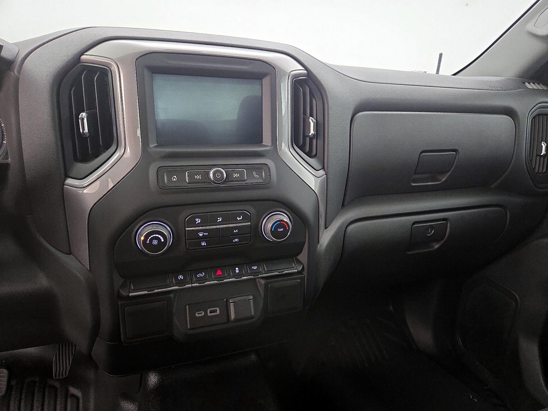 Thumbnail: 2022 Chevrolet Silverado 1500 - 9