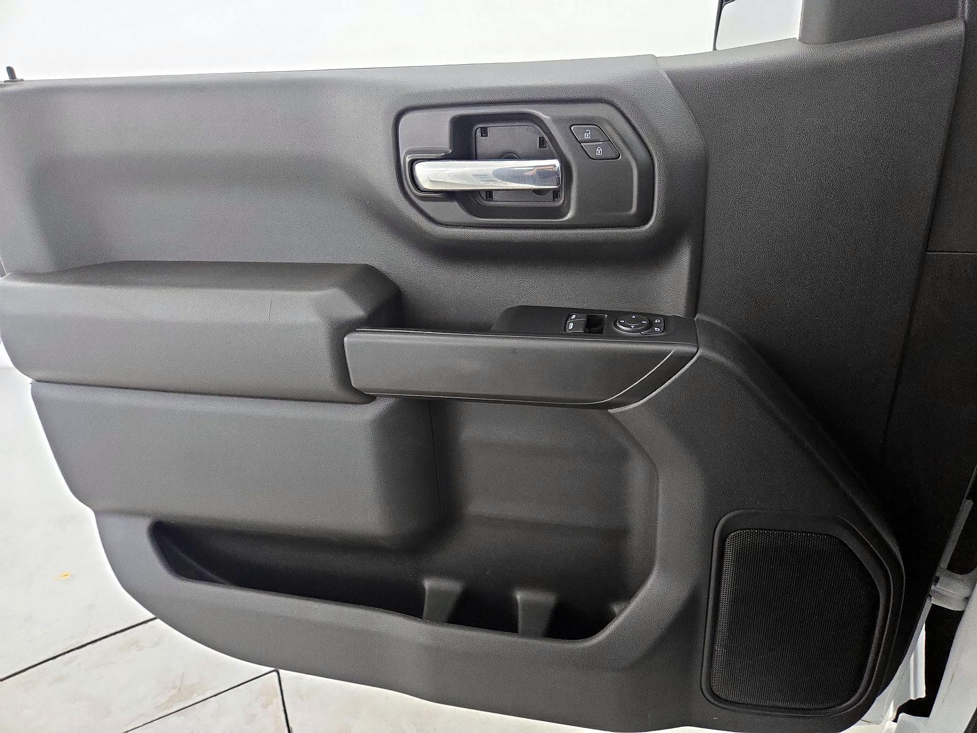 Thumbnail: 2022 Chevrolet Silverado 1500 - 12