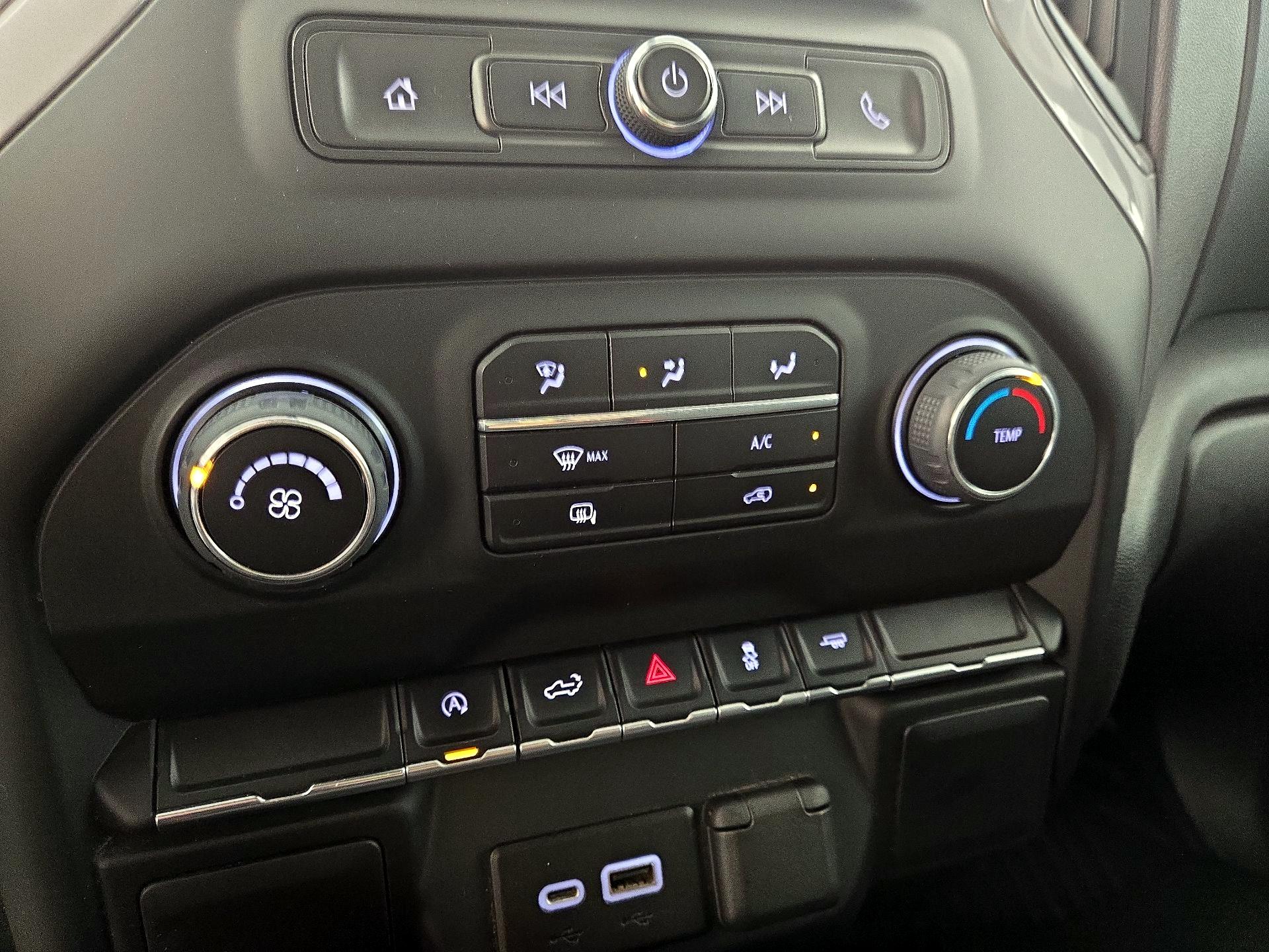 Thumbnail: 2022 Chevrolet Silverado 1500 - 16