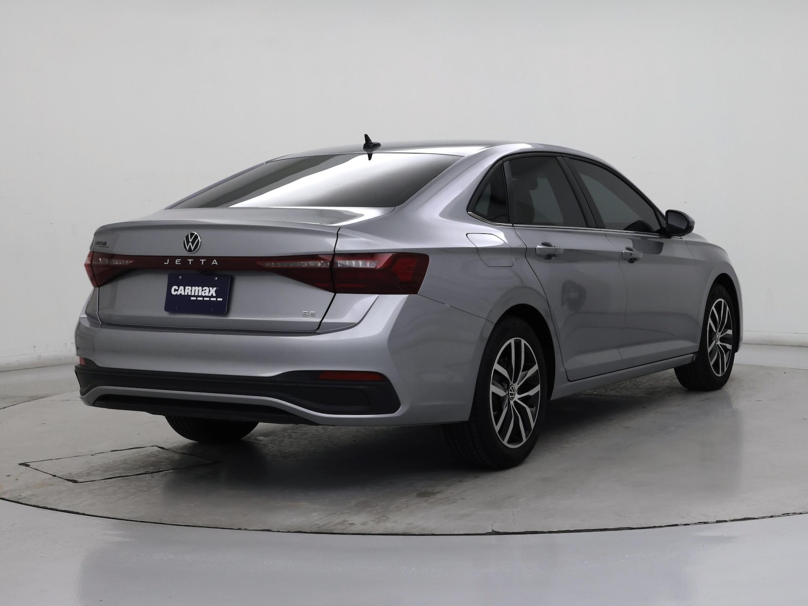 2025 Volkswagen Jetta SE - Photo 9