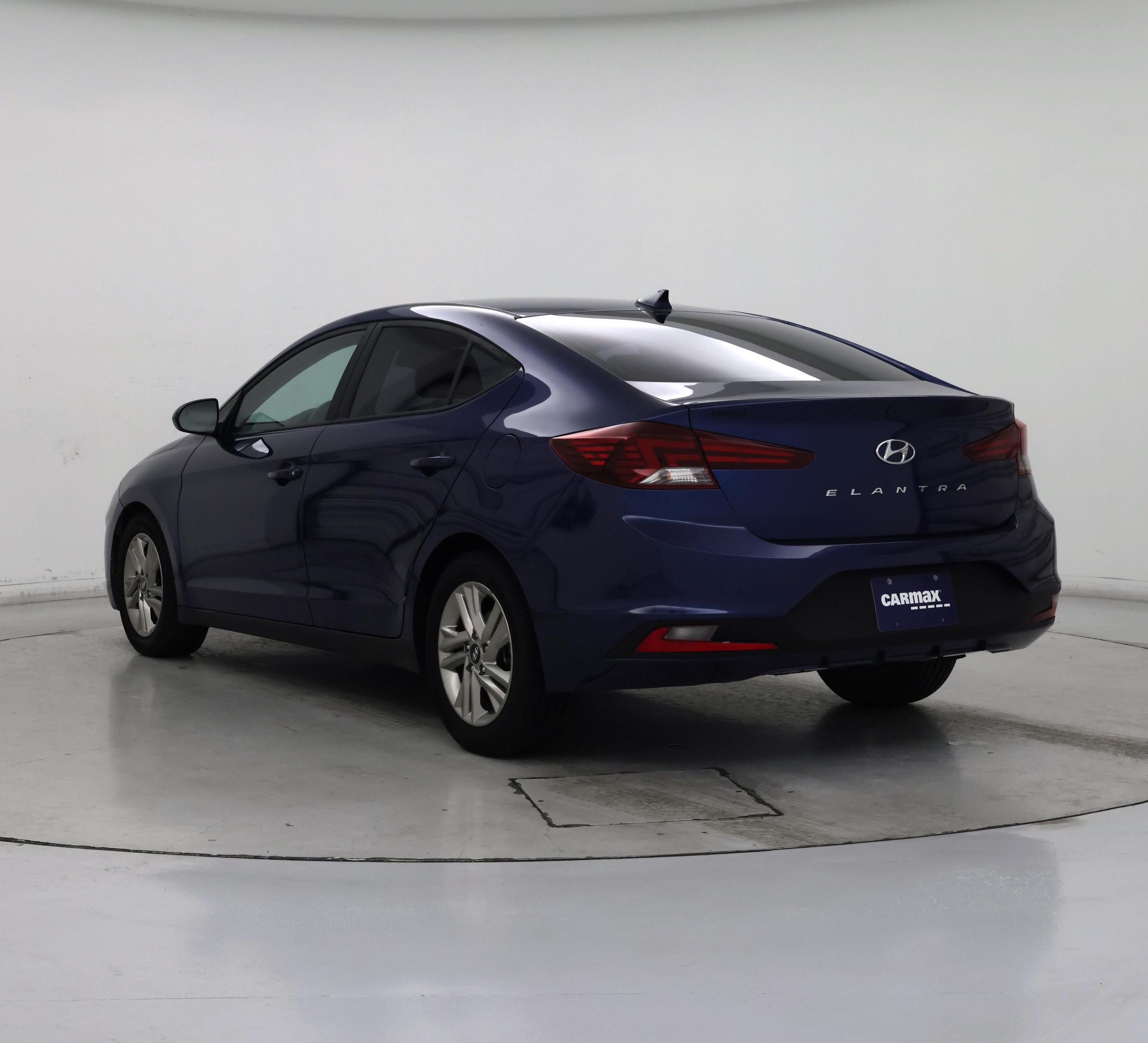 Thumbnail: 2020 Hyundai Elantra - 2