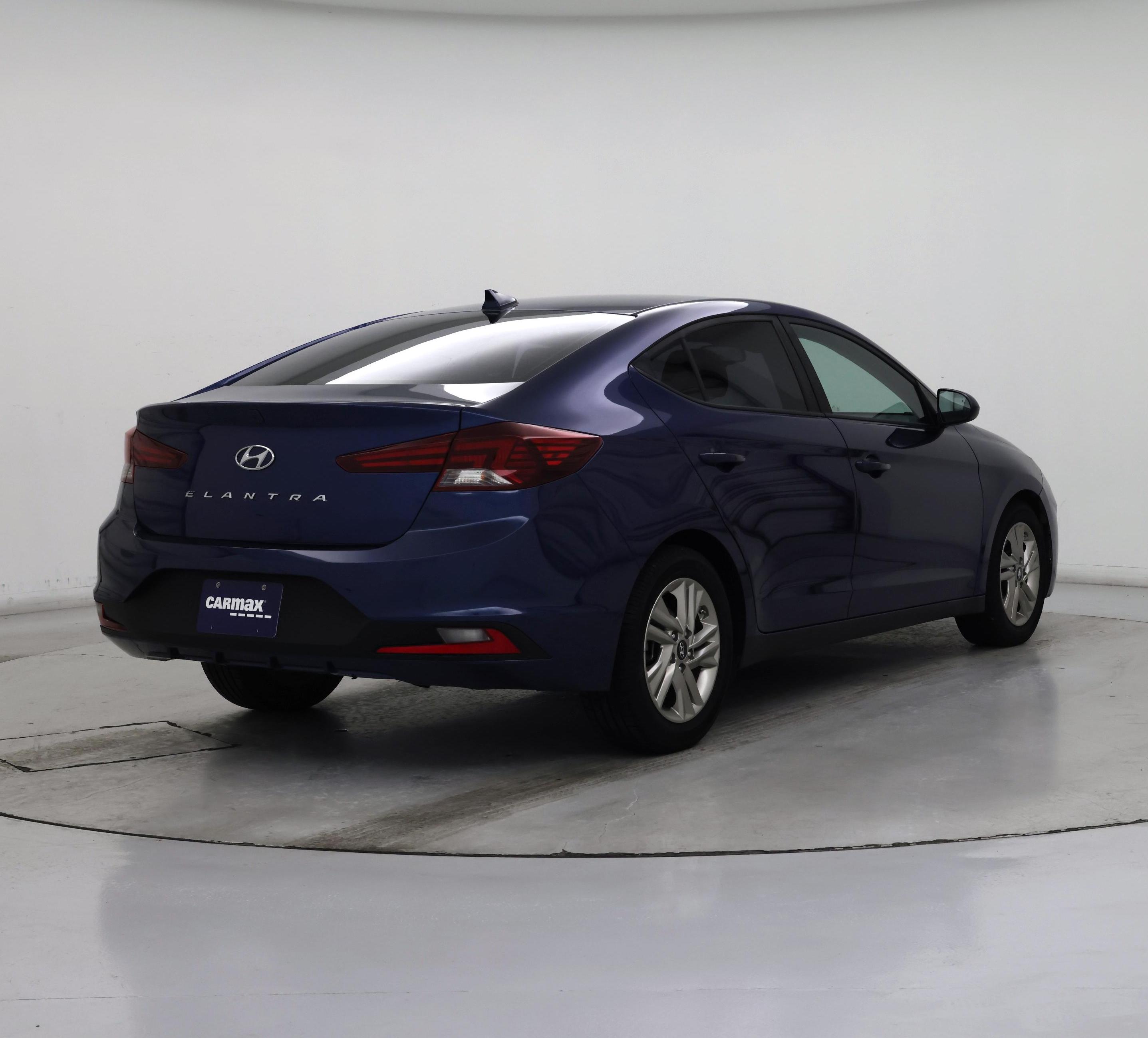 Thumbnail: 2020 Hyundai Elantra - 8
