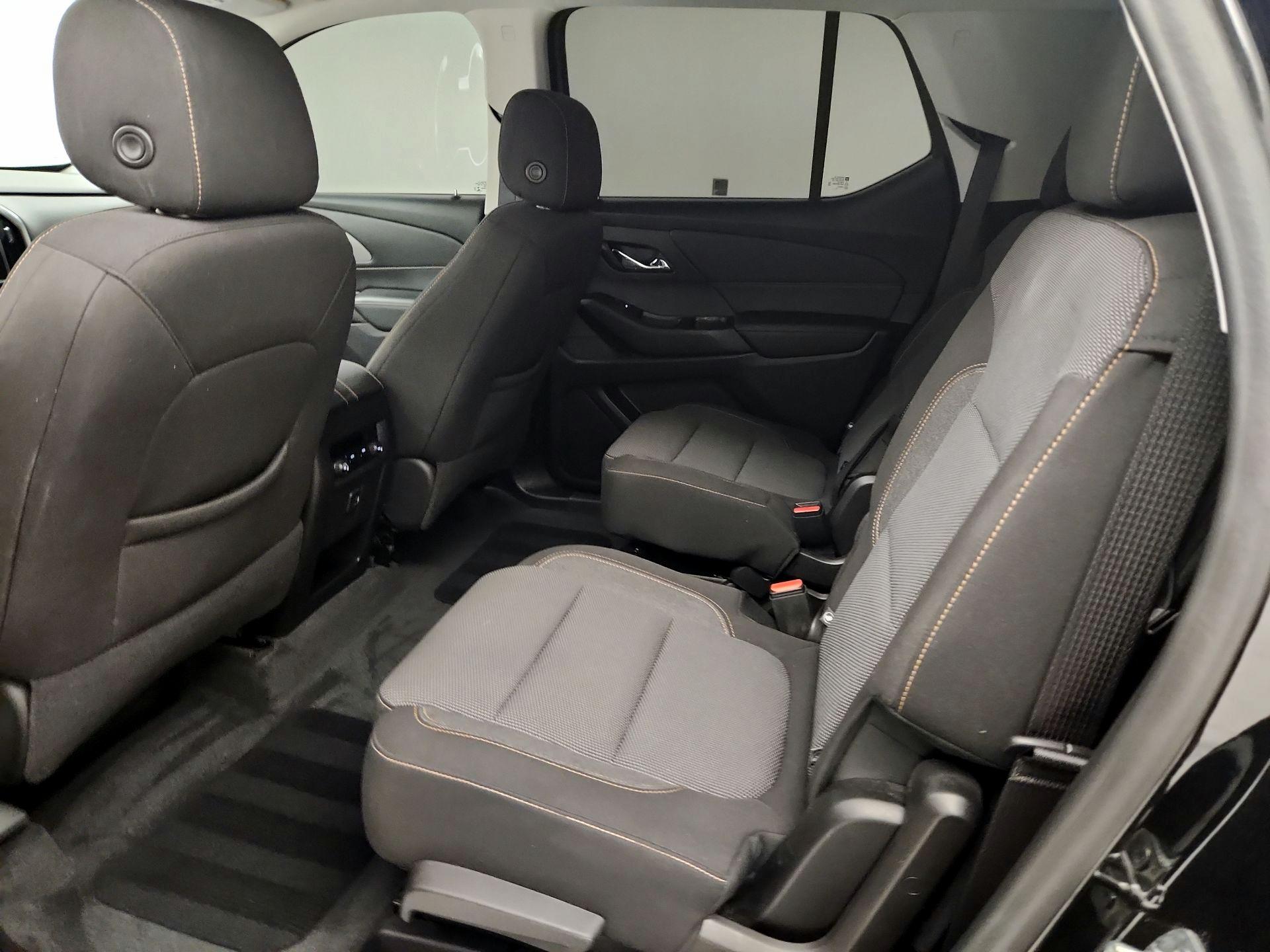 Thumbnail: 2021 Chevrolet Traverse - 19
