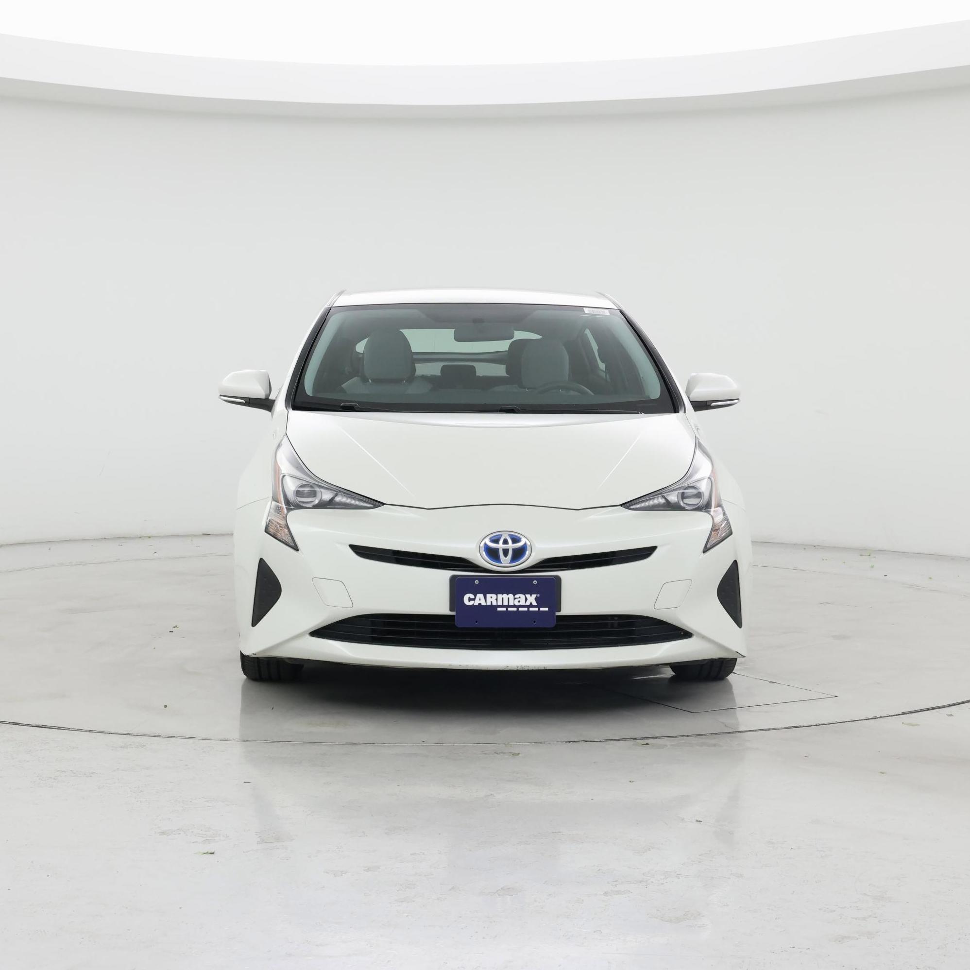 Thumbnail: 2016 Toyota Prius - 5