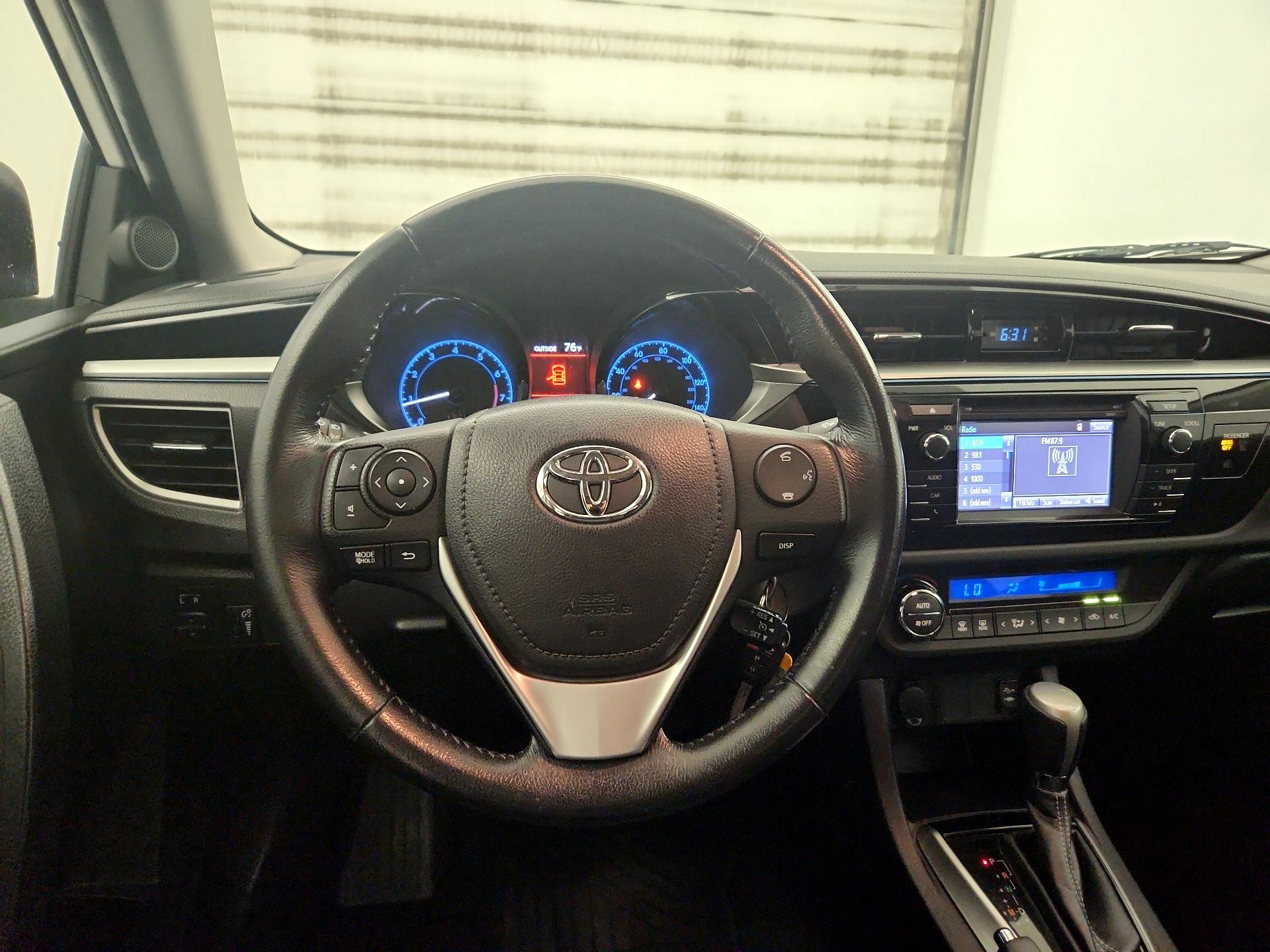 Thumbnail: 2016 Toyota Corolla - 10