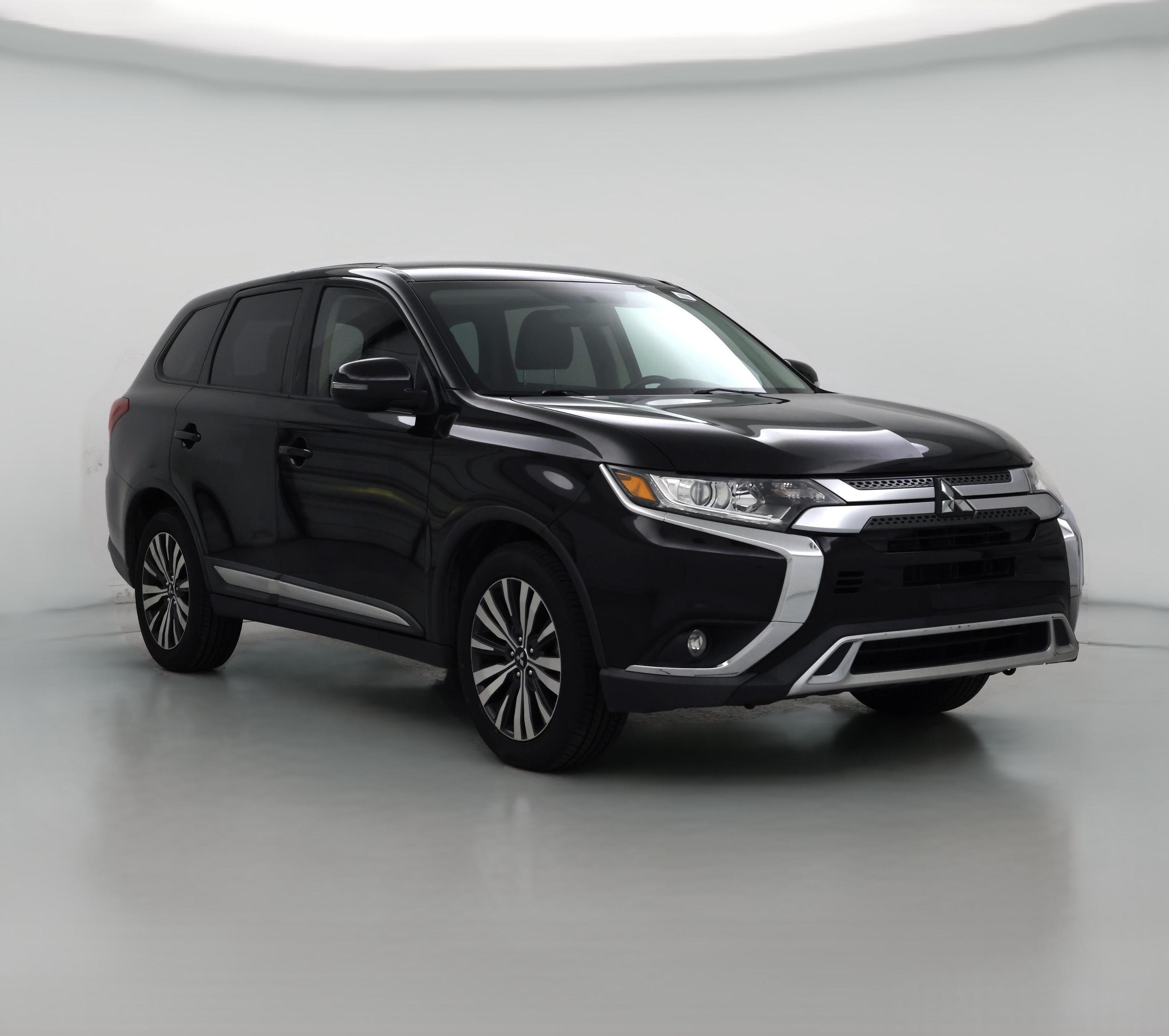 Thumbnail: 2019 Mitsubishi Outlander - 1