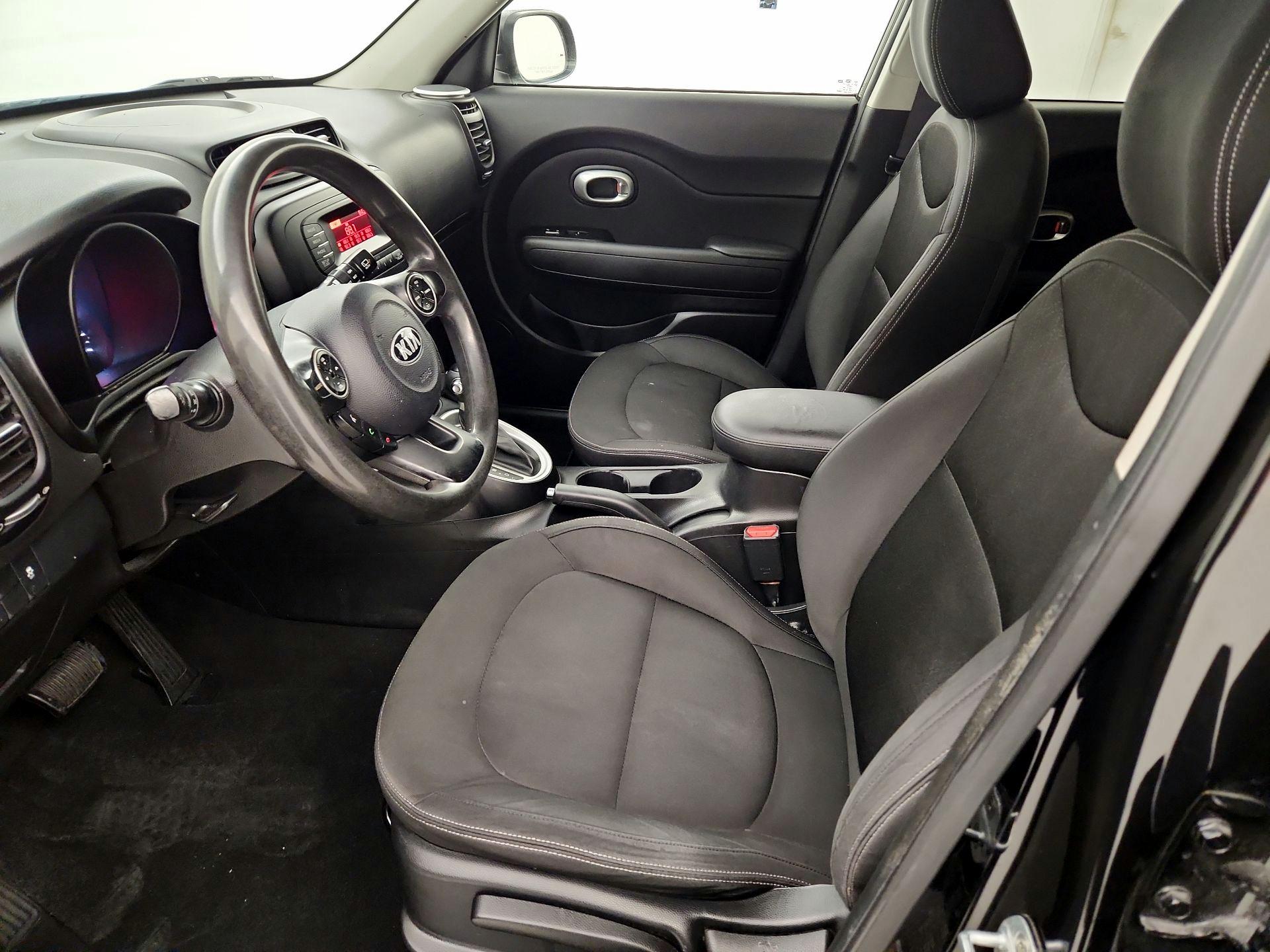 Thumbnail: 2015 Kia Soul - 11