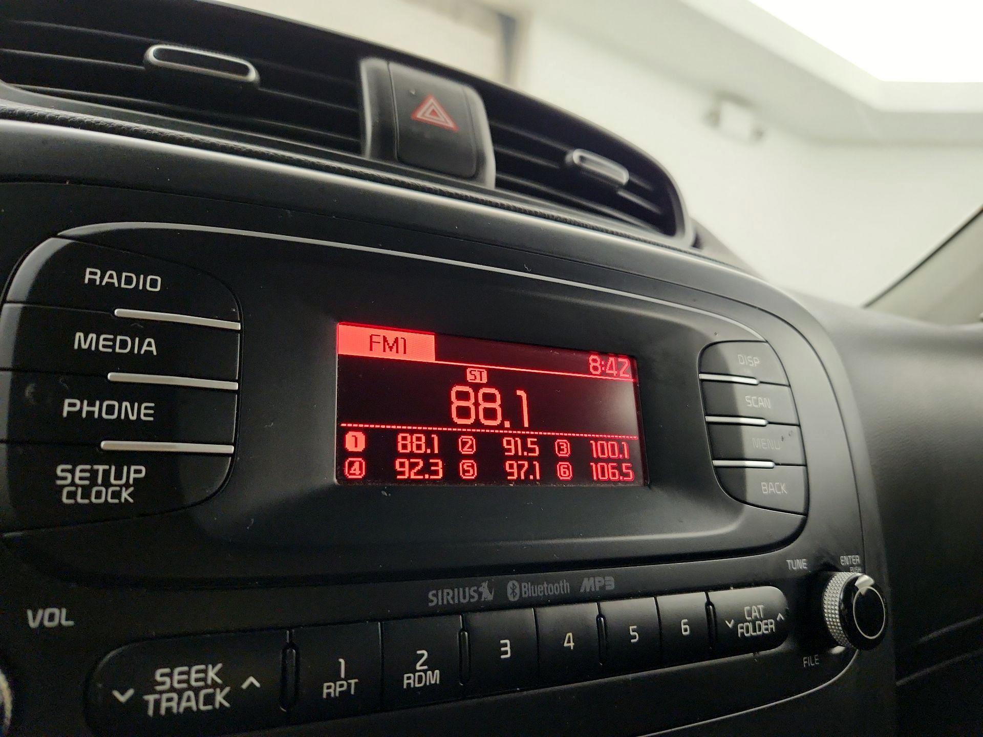 Thumbnail: 2015 Kia Soul - 14
