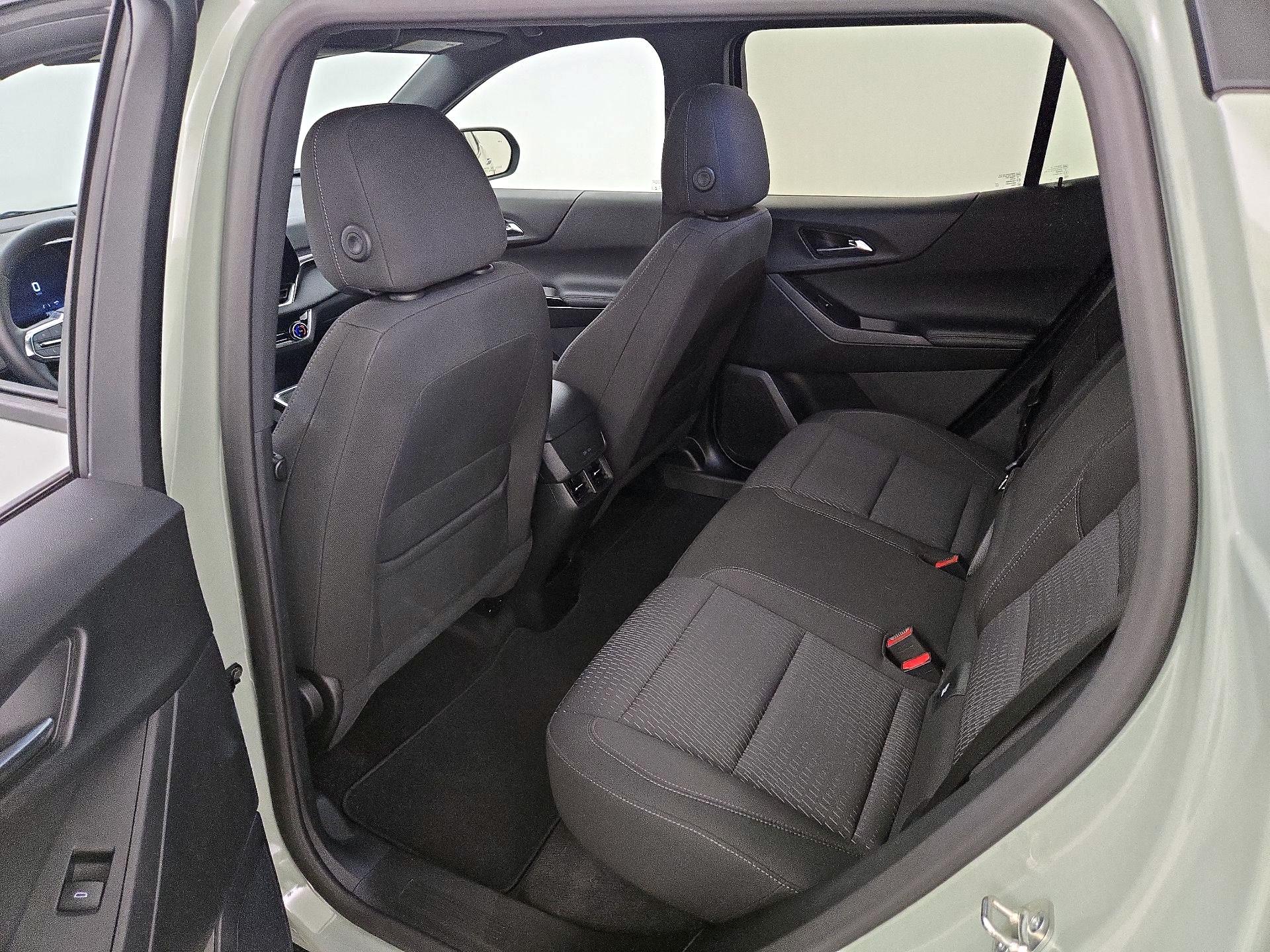 Thumbnail: 2025 Chevrolet Equinox - 20
