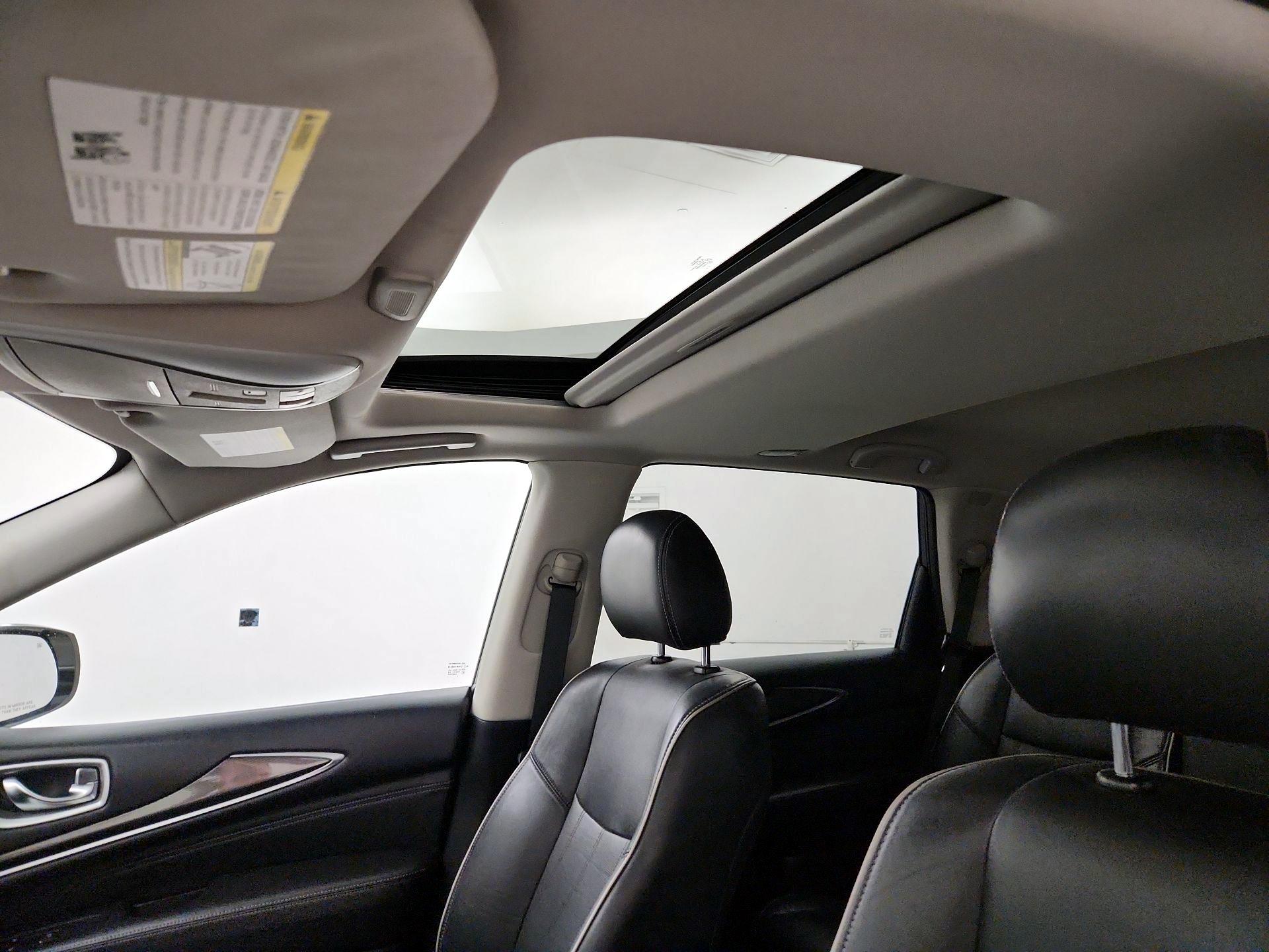 Thumbnail: 2019 INFINITI QX60 - 20