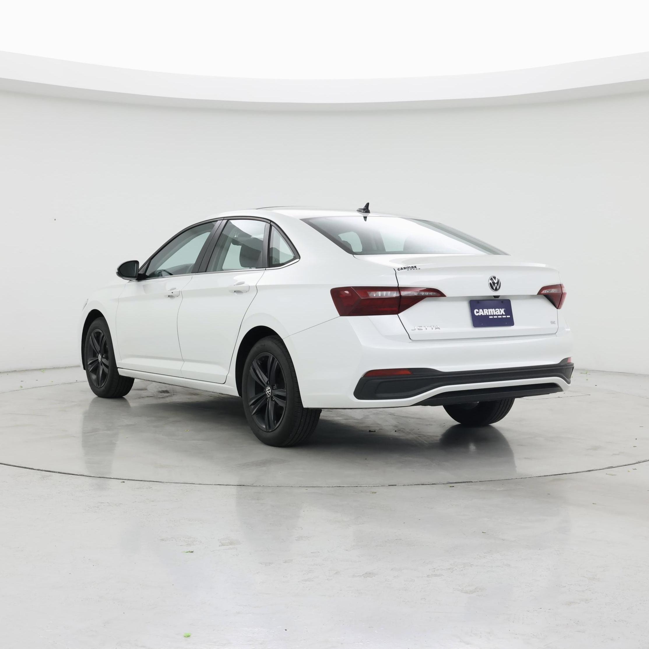 Thumbnail: 2024 Volkswagen Jetta - 2