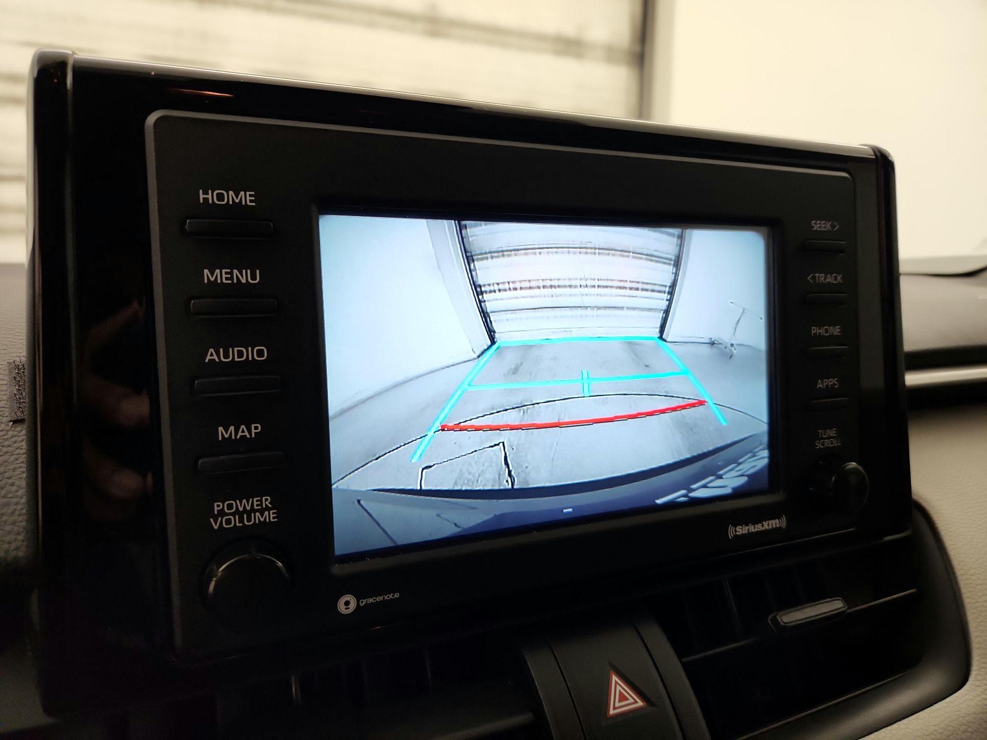 Thumbnail: 2021 Toyota RAV4 - 14