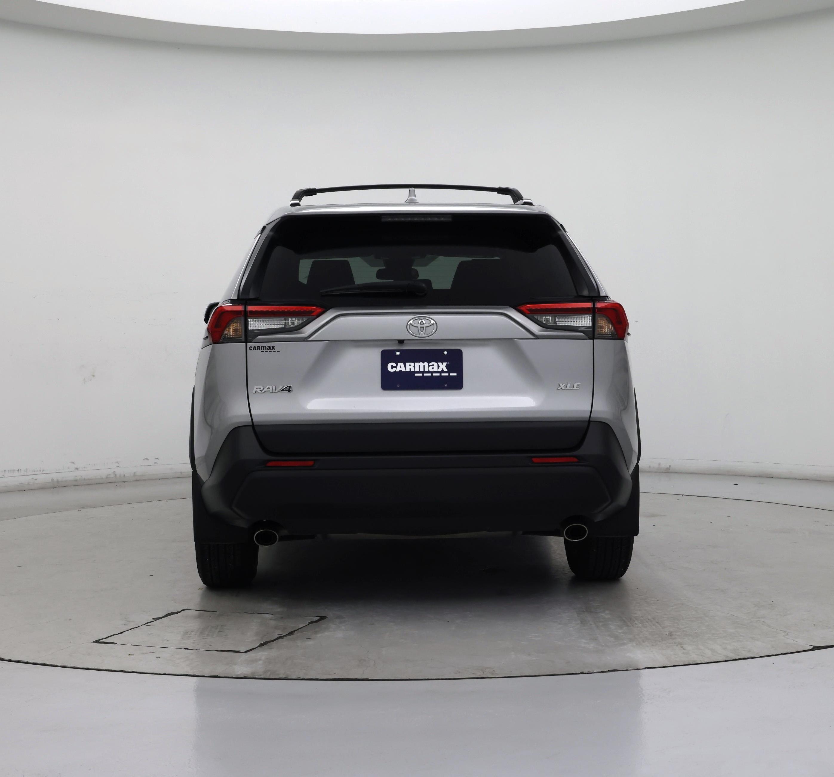 Thumbnail: 2021 Toyota RAV4 - 6