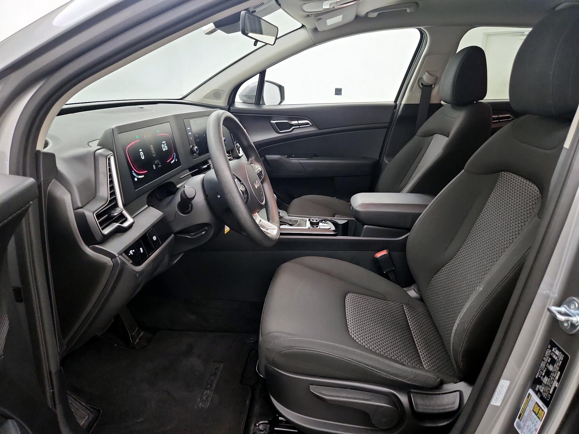 Thumbnail: 2025 Kia Sportage - 11