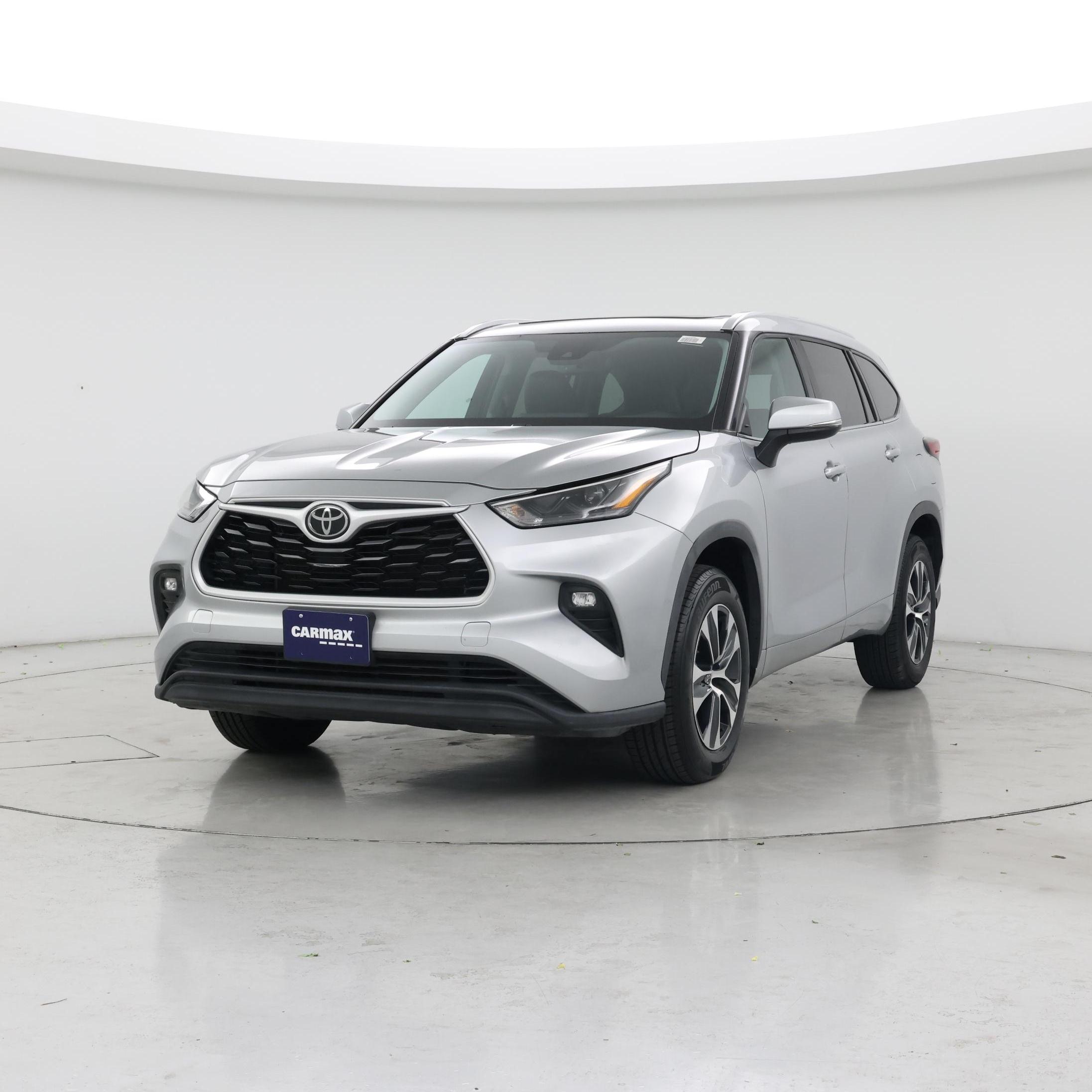 Thumbnail: 2022 Toyota Highlander - 4