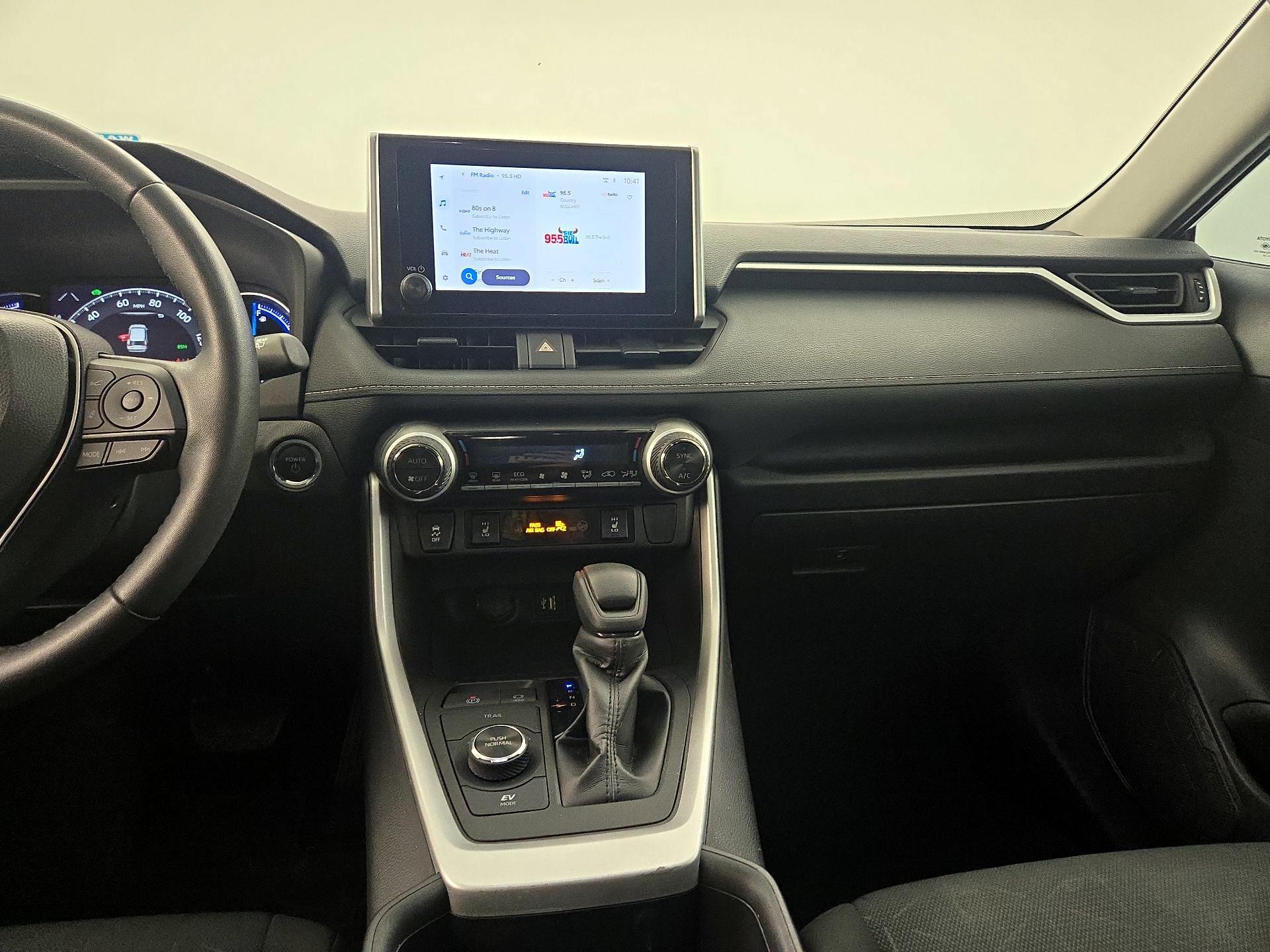 Thumbnail: 2024 Toyota RAV4 - 9