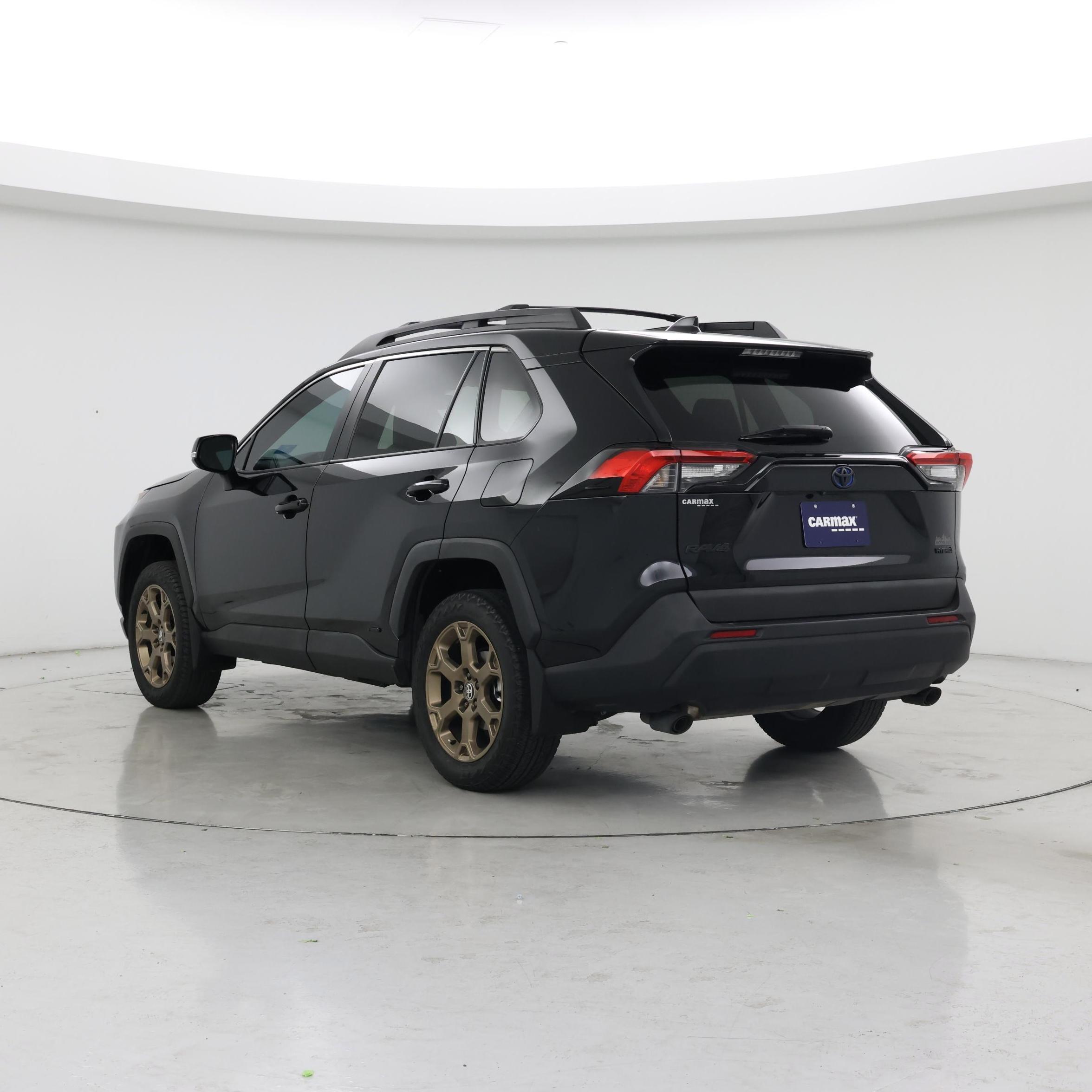 Thumbnail: 2024 Toyota RAV4 - 2