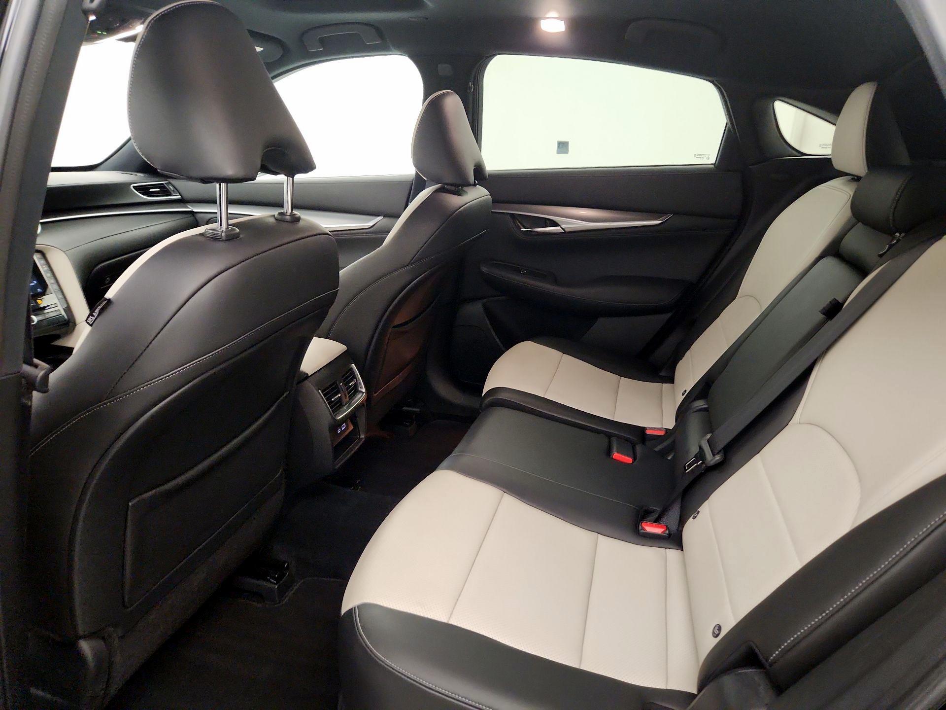 Thumbnail: 2023 INFINITI QX55 - 20