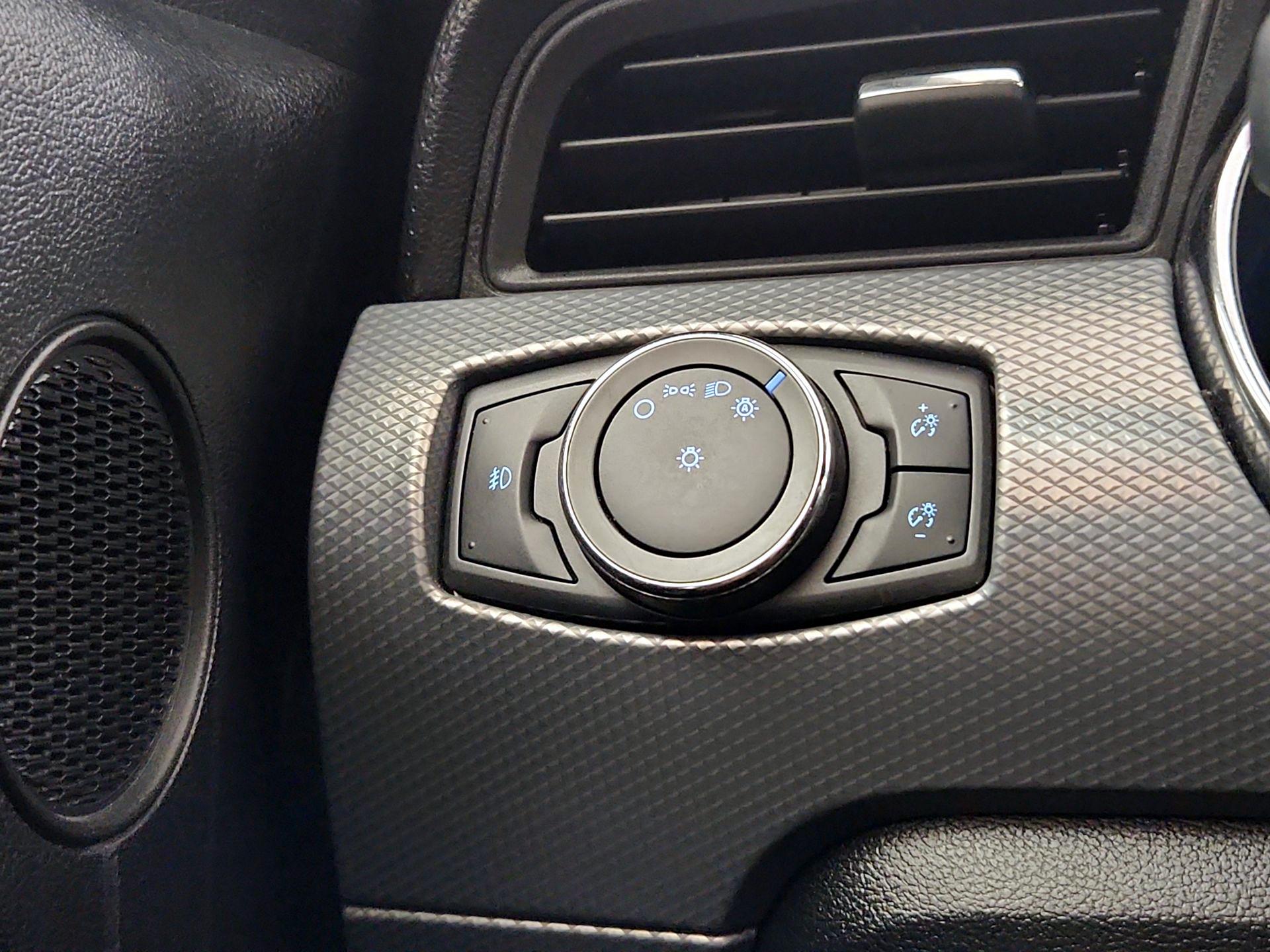 Thumbnail: 2016 Ford Mustang - 13