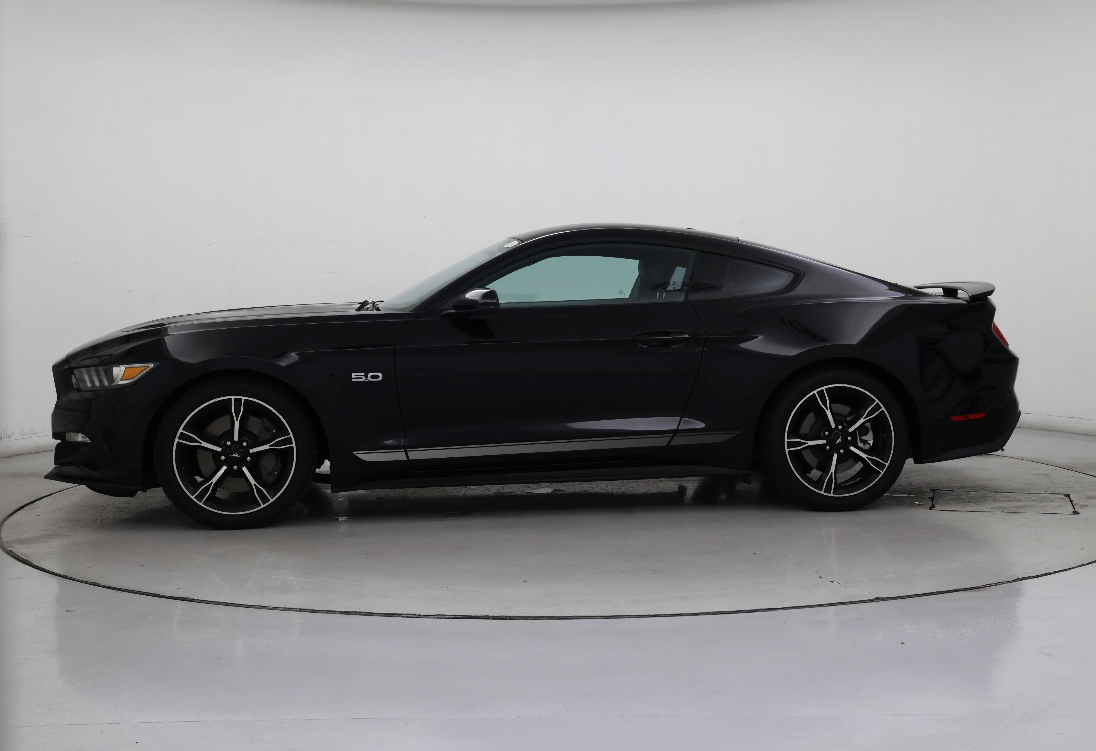 Thumbnail: 2016 Ford Mustang - 3