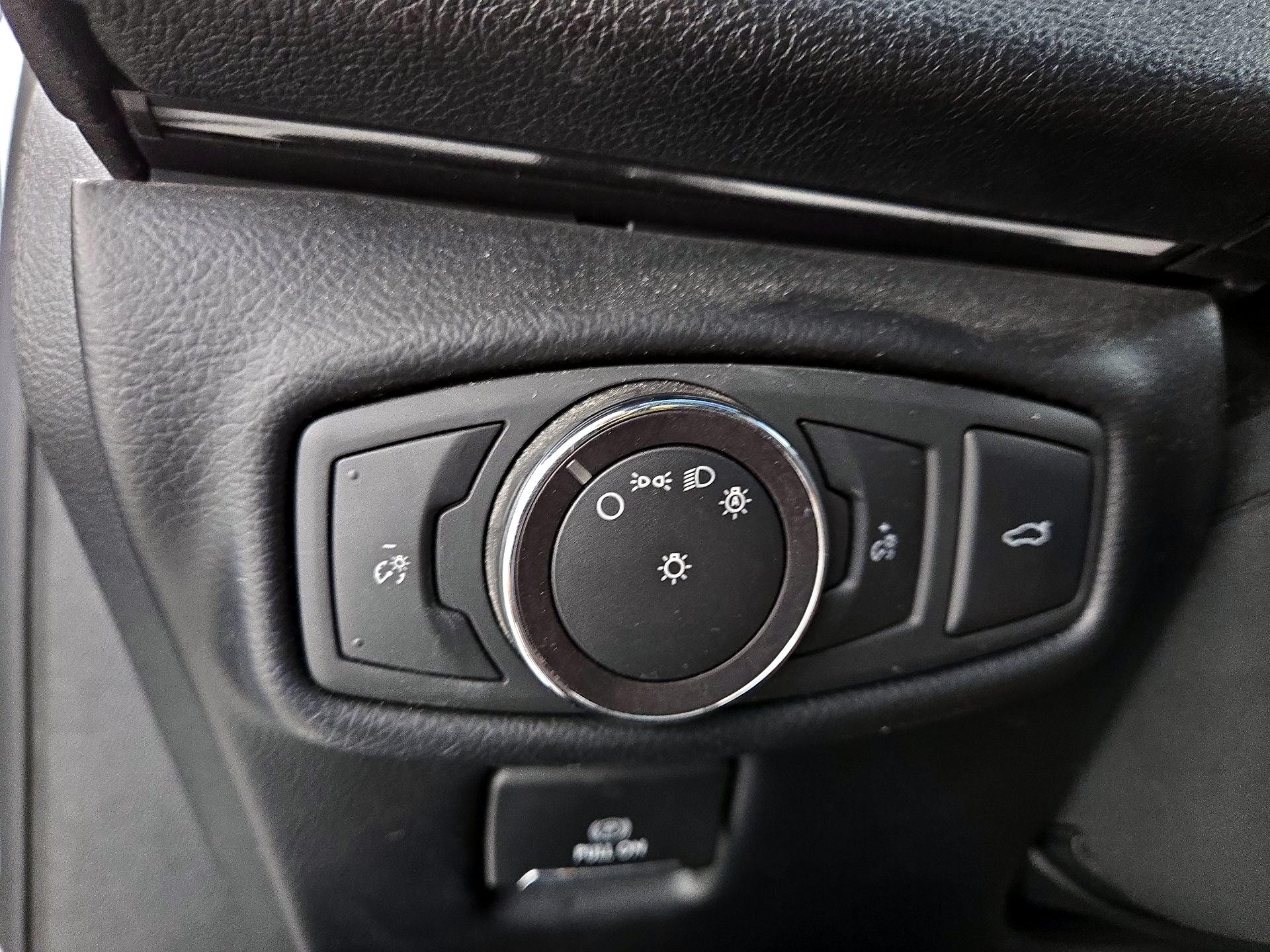 Thumbnail: 2018 Lincoln MKZ - 13