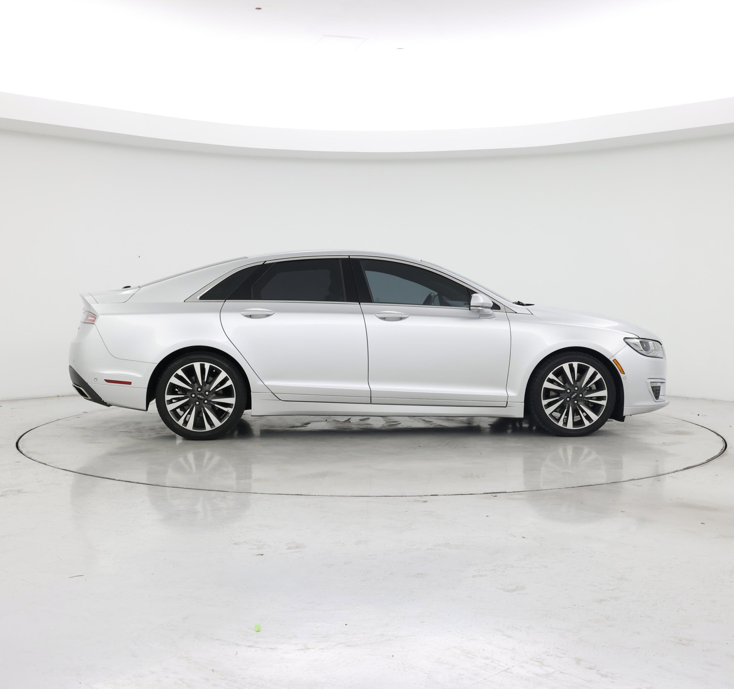 Thumbnail: 2018 Lincoln MKZ - 7