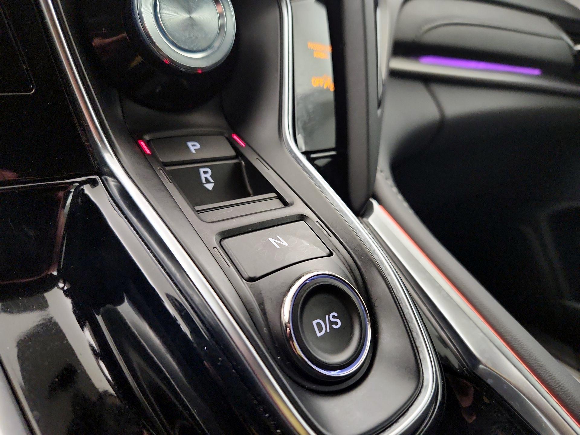 Thumbnail: 2025 Acura RDX - 18