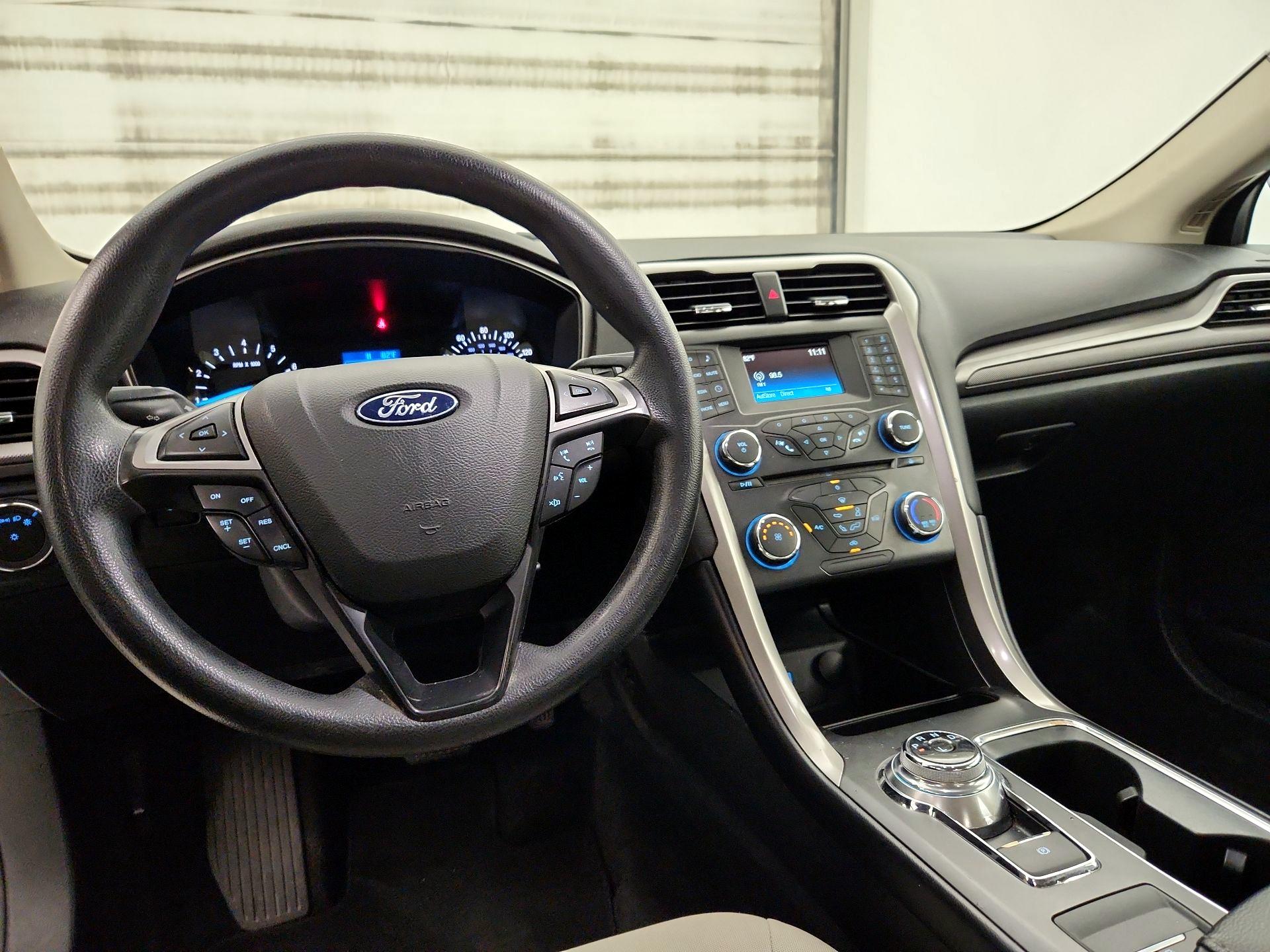 Thumbnail: 2018 Ford Fusion - 9
