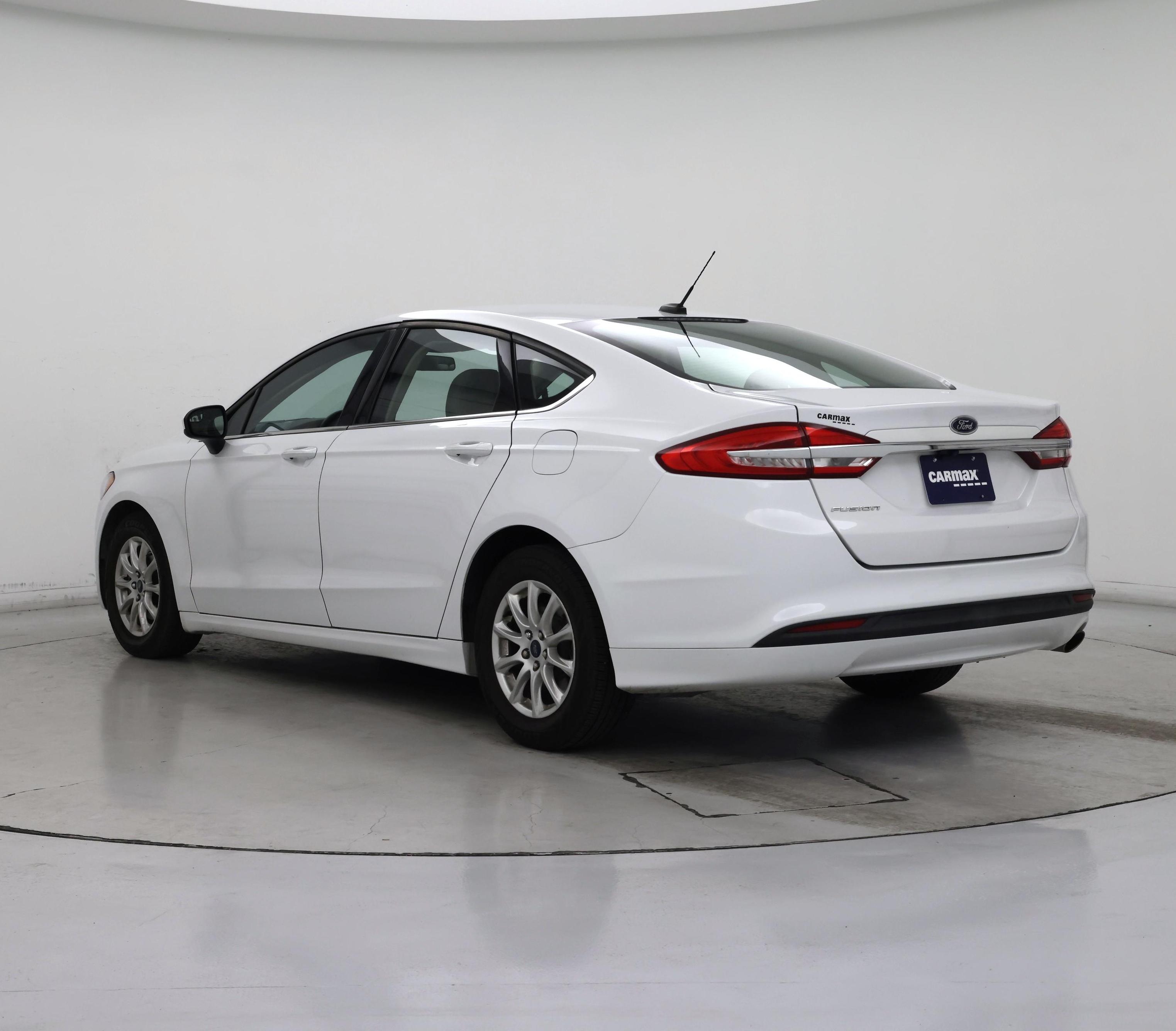 Thumbnail: 2018 Ford Fusion - 2