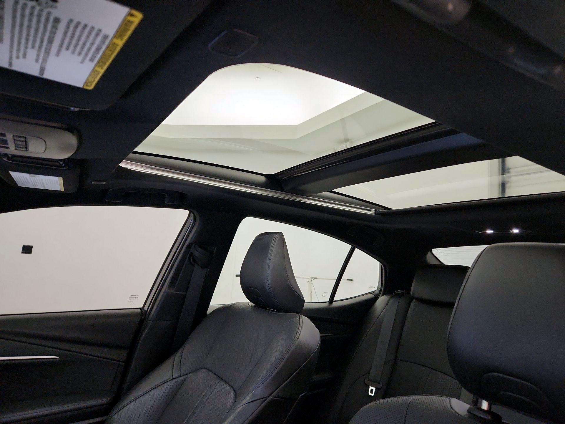 Thumbnail: 2025 Toyota Camry - 19