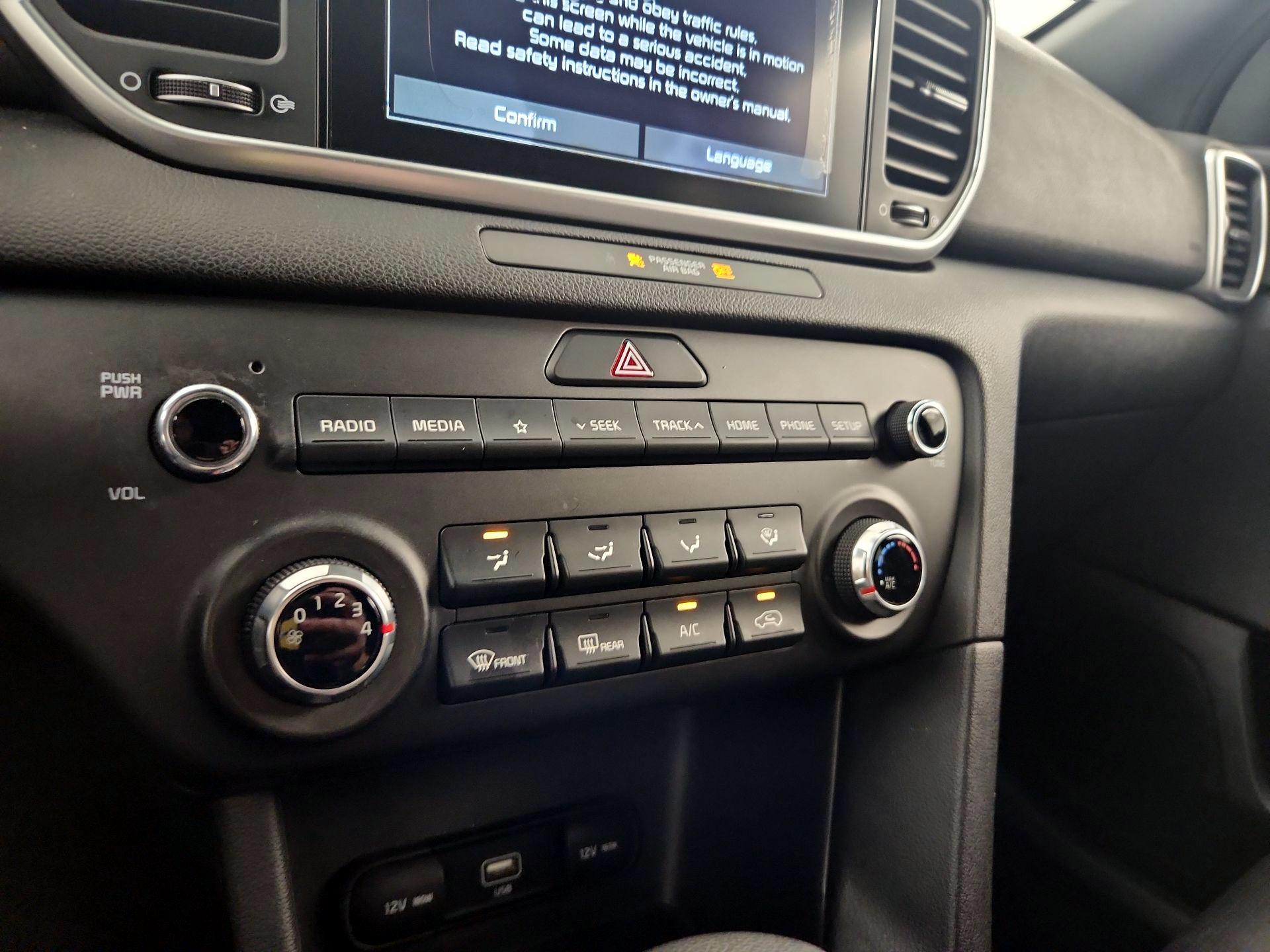 Thumbnail: 2021 Kia Sportage - 16