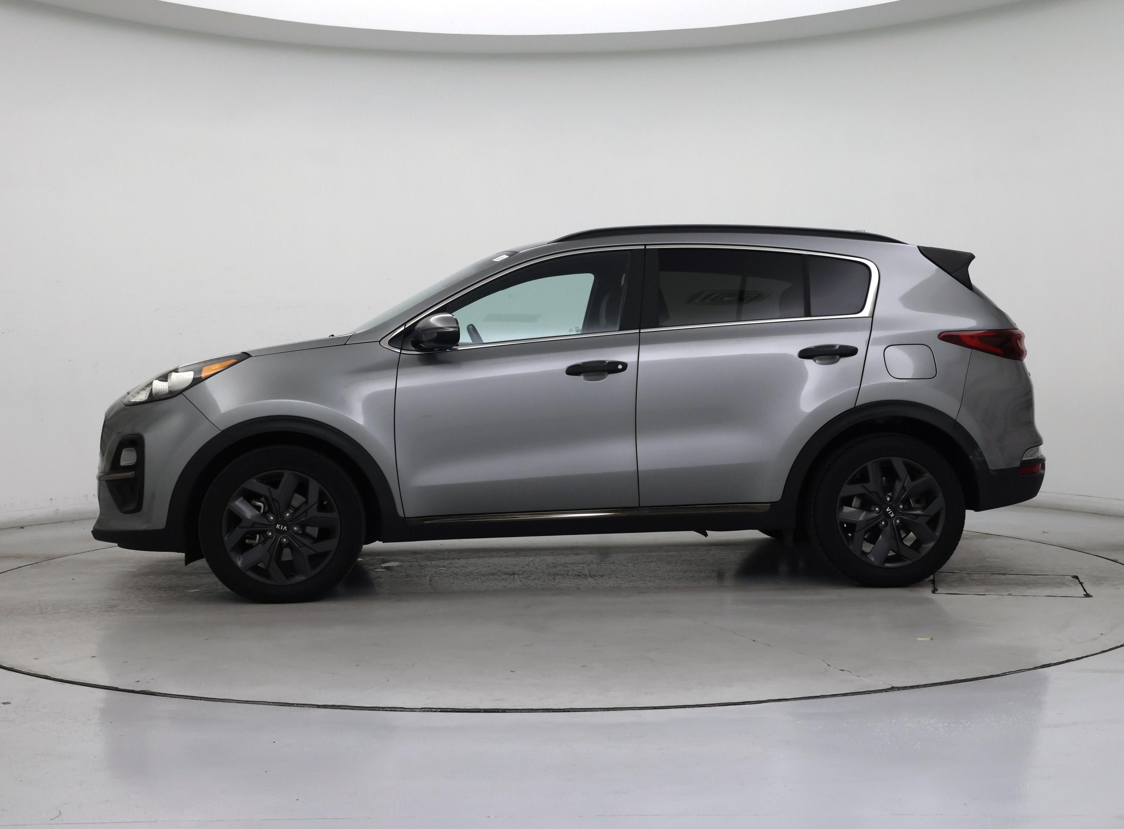 Thumbnail: 2021 Kia Sportage - 3