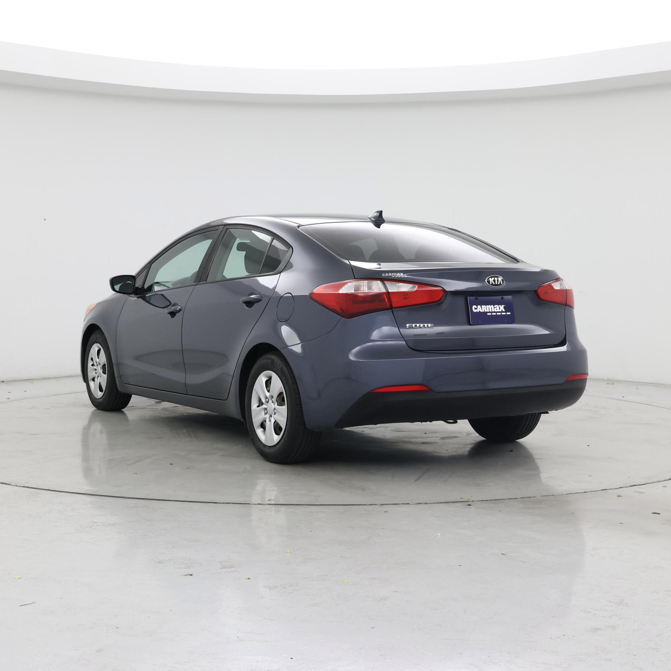 Thumbnail: 2016 Kia Forte - 2