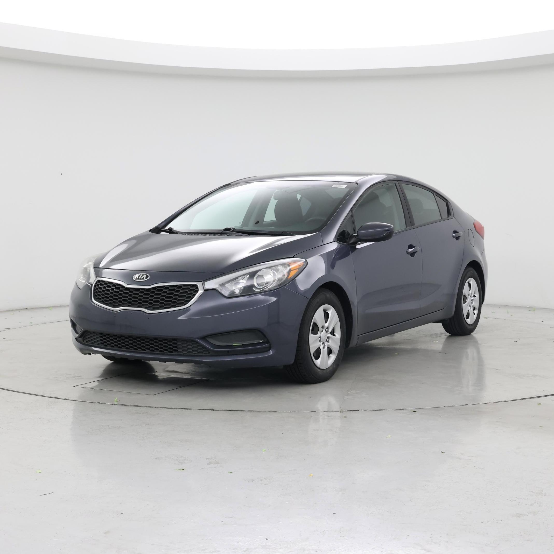 Thumbnail: 2016 Kia Forte - 4