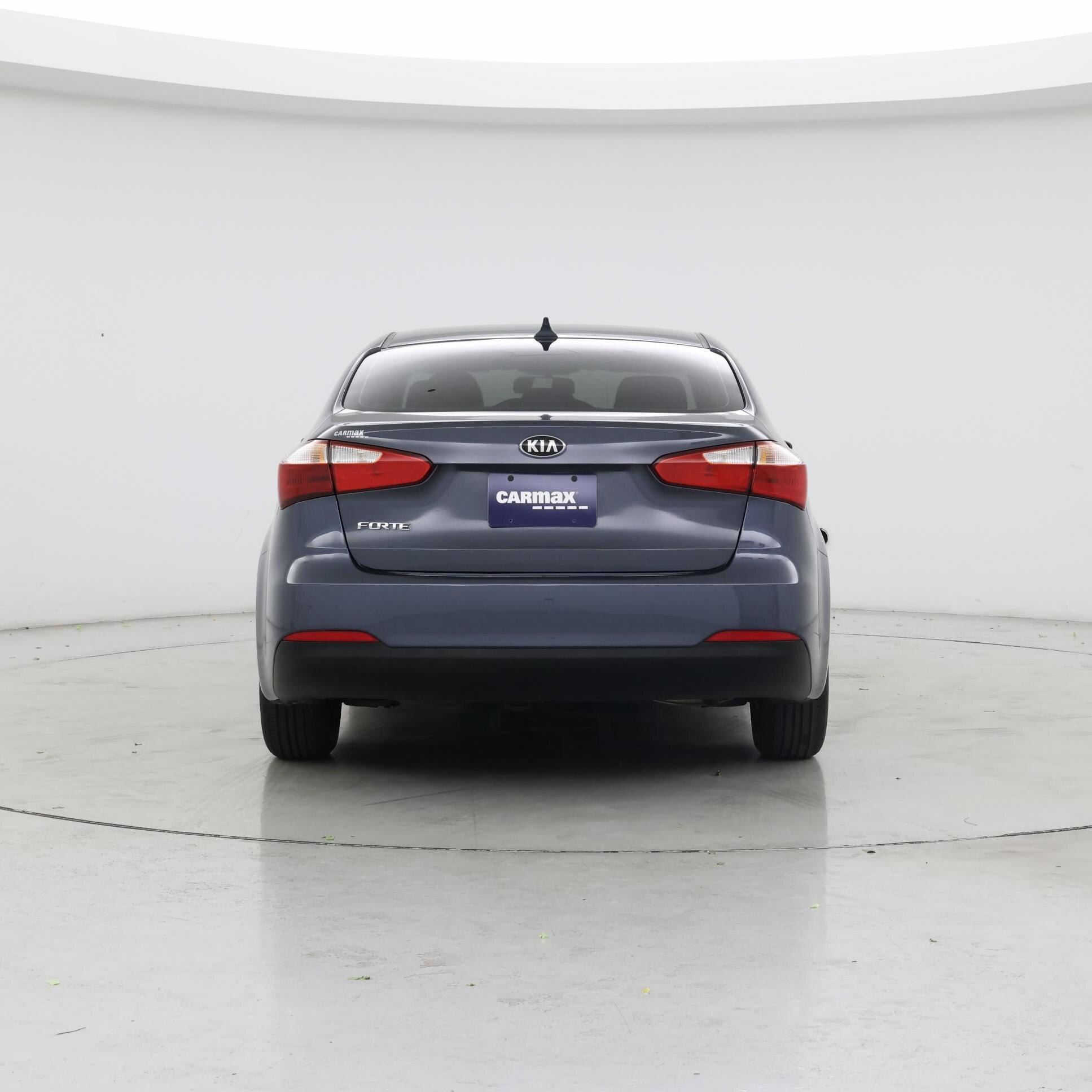 Thumbnail: 2016 Kia Forte - 6