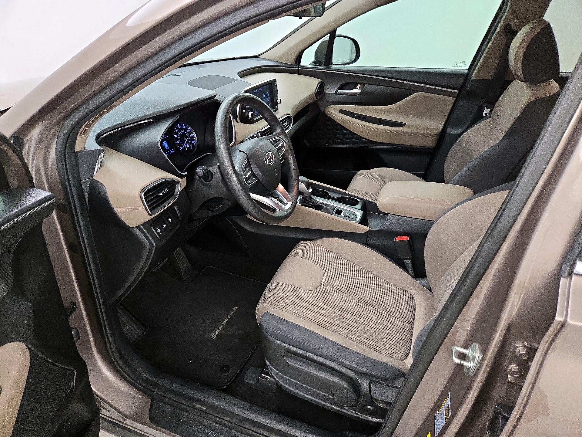 Thumbnail: 2020 Hyundai Santa Fe - 11