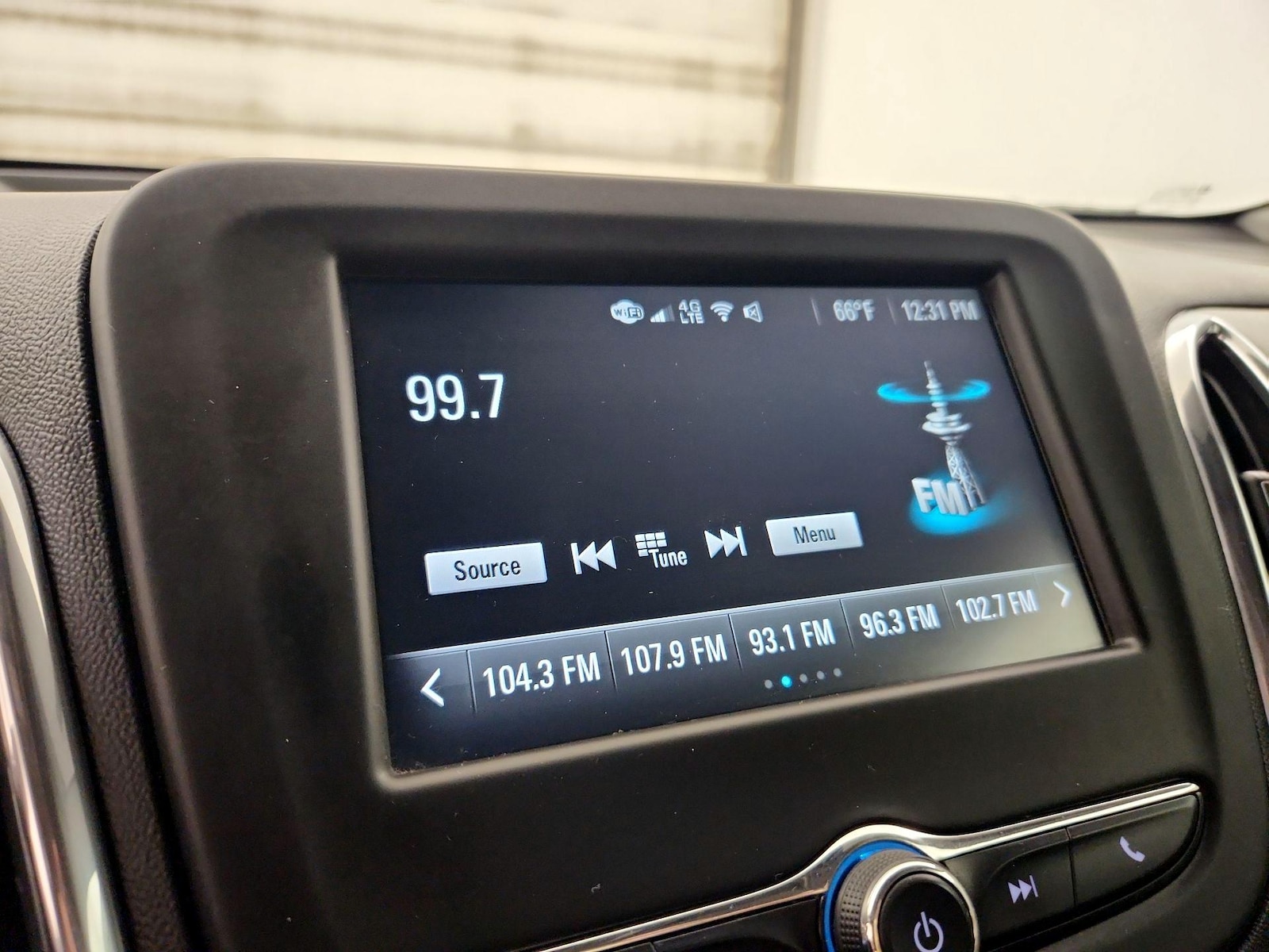2018 Chevrolet Equinox LS - Photo 16