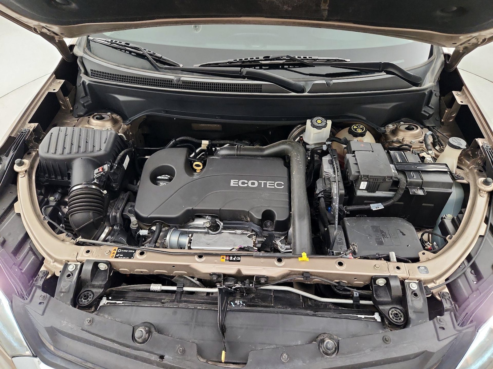 2018 Chevrolet Equinox LS - Photo 22