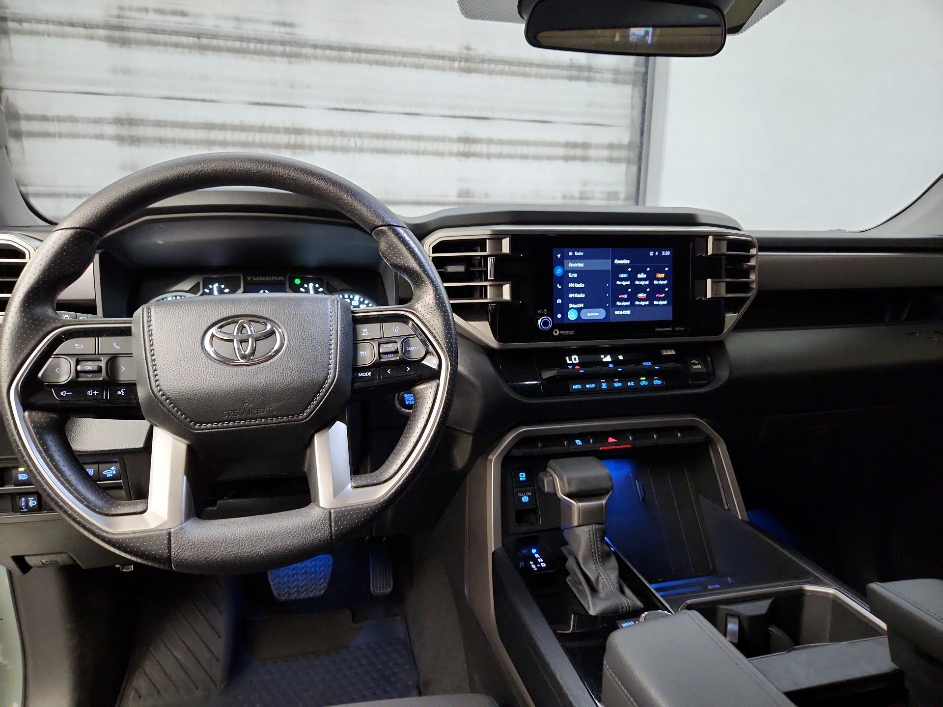 Thumbnail: 2024 Toyota Tundra - 9