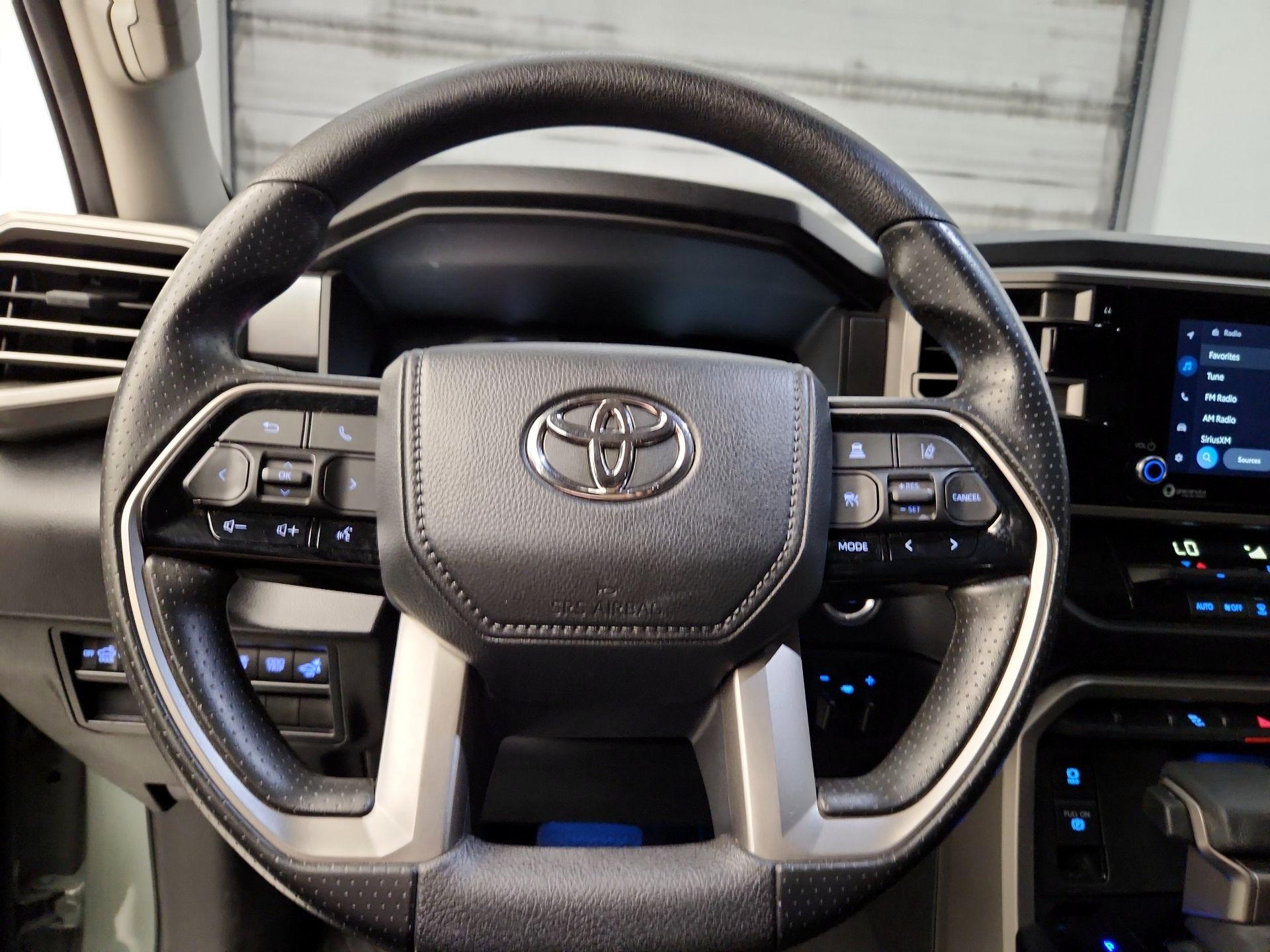 Thumbnail: 2024 Toyota Tundra - 10