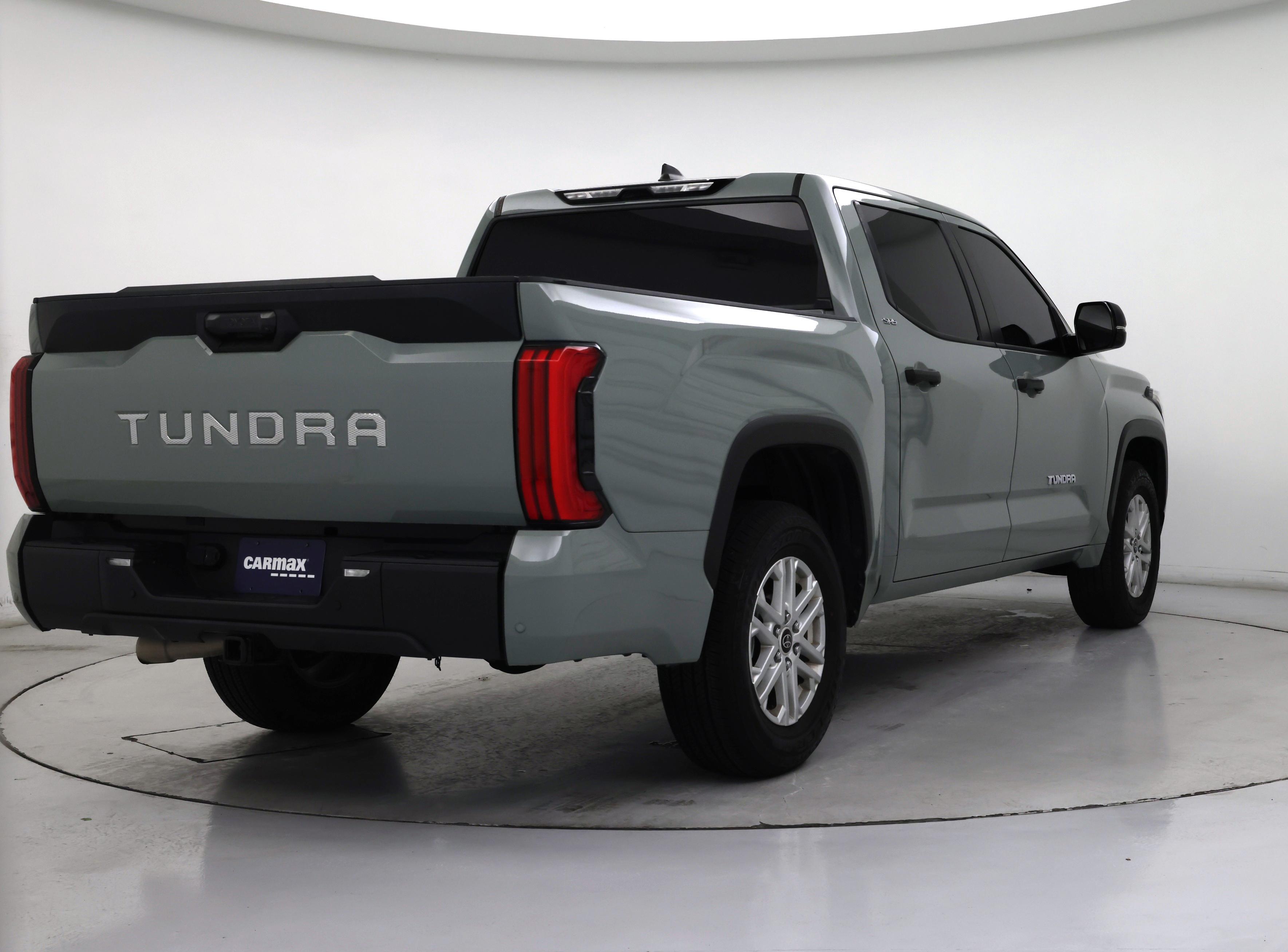 Thumbnail: 2024 Toyota Tundra - 8